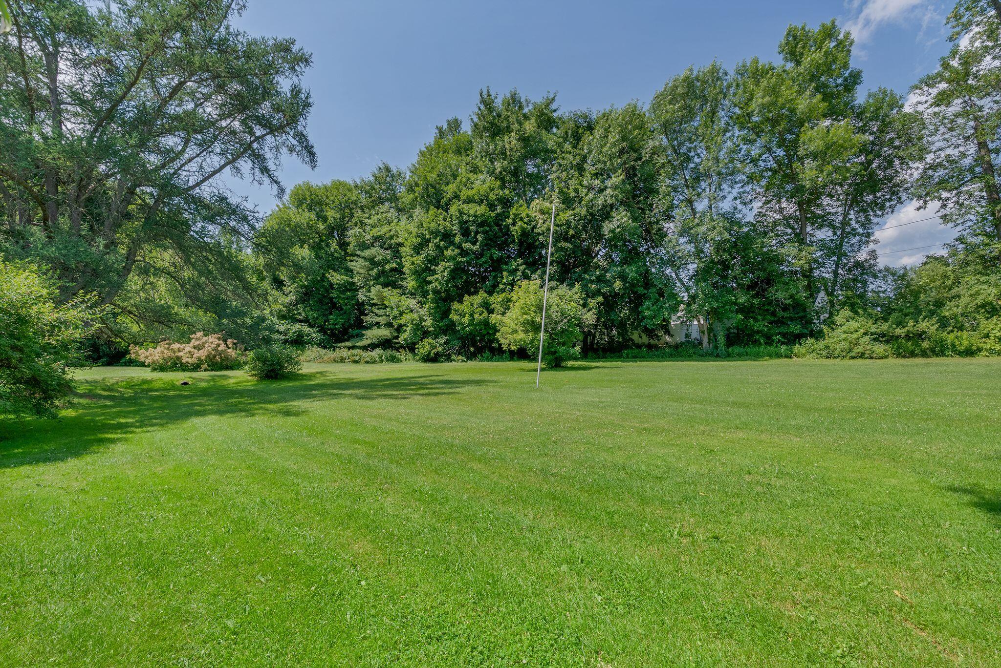 13 Smithtown Road Property Photo 15