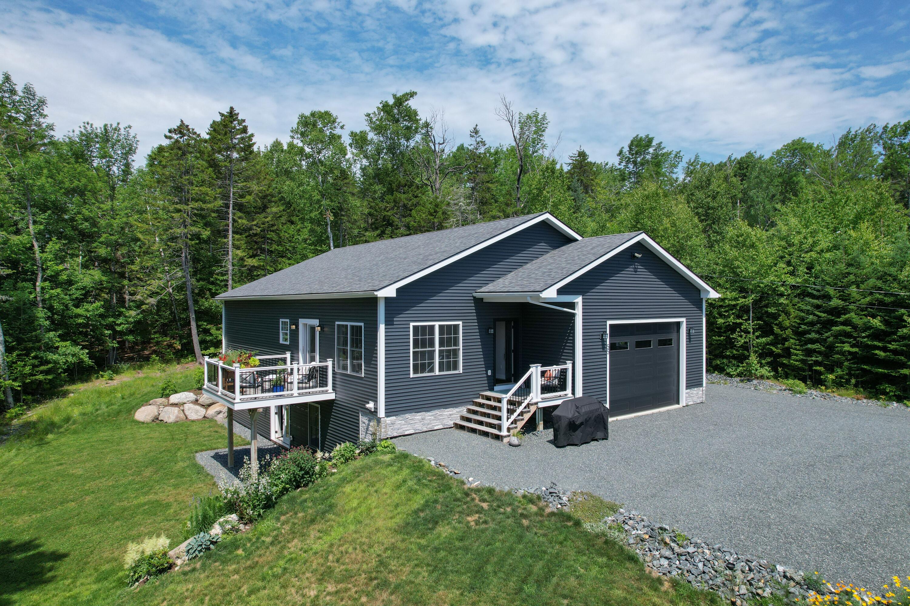 55 Alexis Road Property Photo 1
