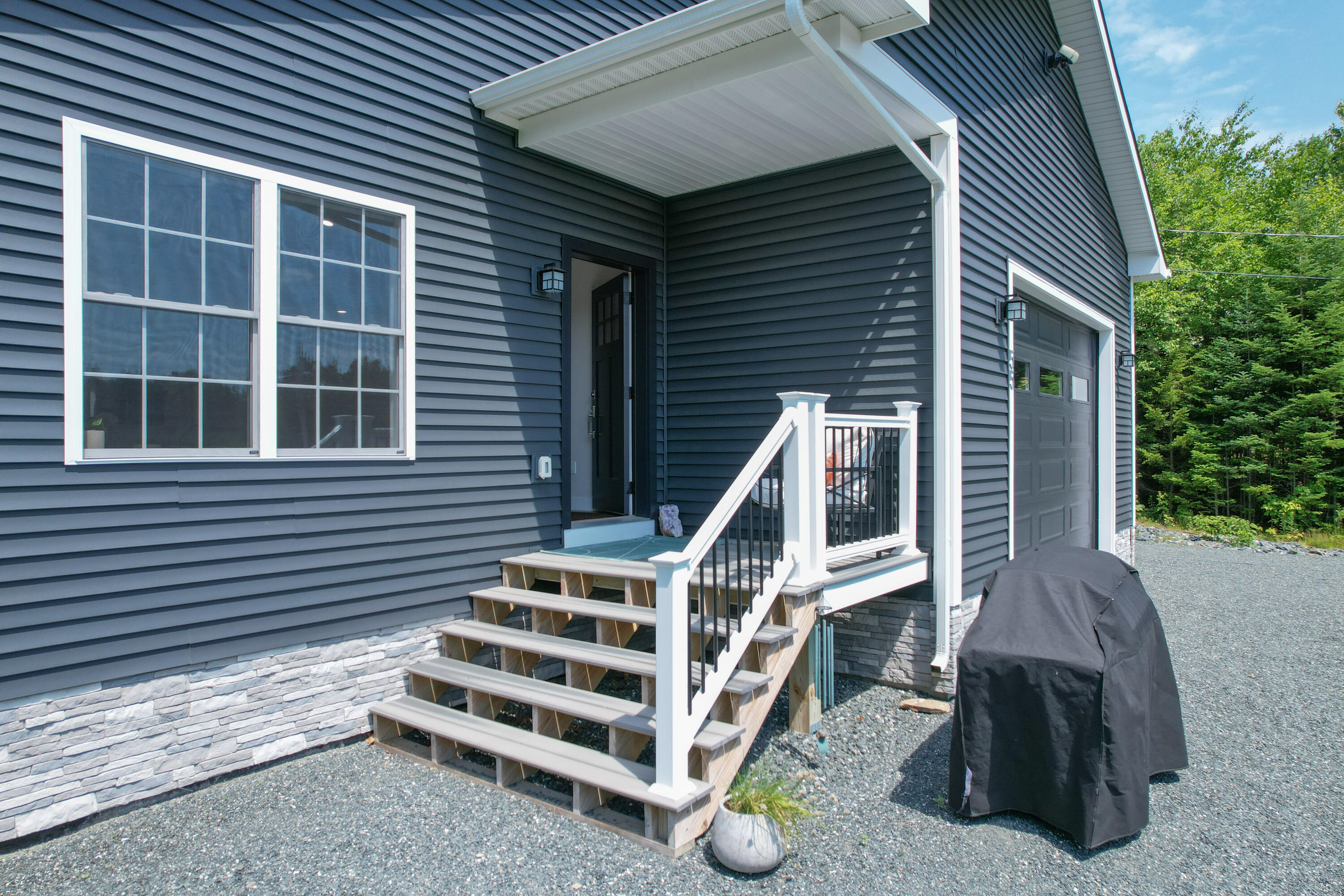 55 Alexis Road Property Photo 44