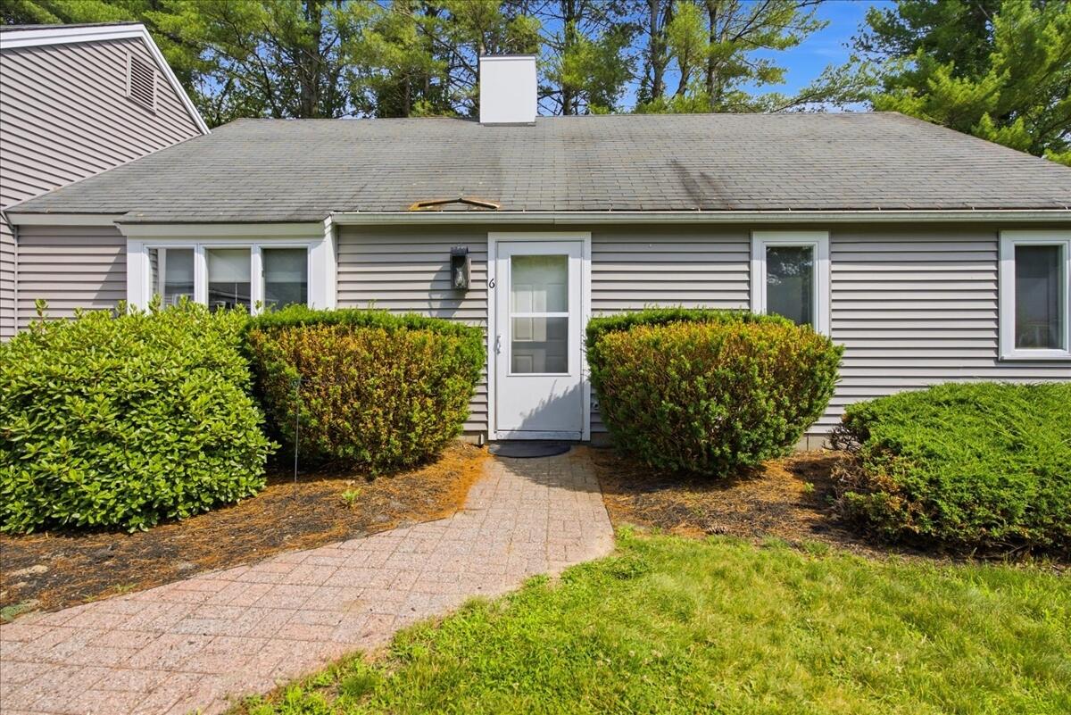 6 Colonial Way 6 Property Photo 3