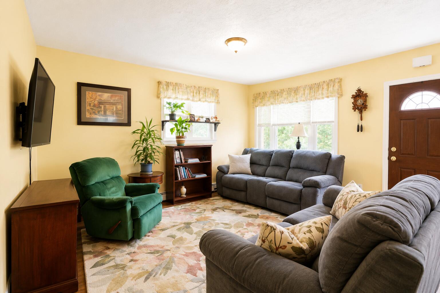 85 Dumont Avenue Property Photo 14