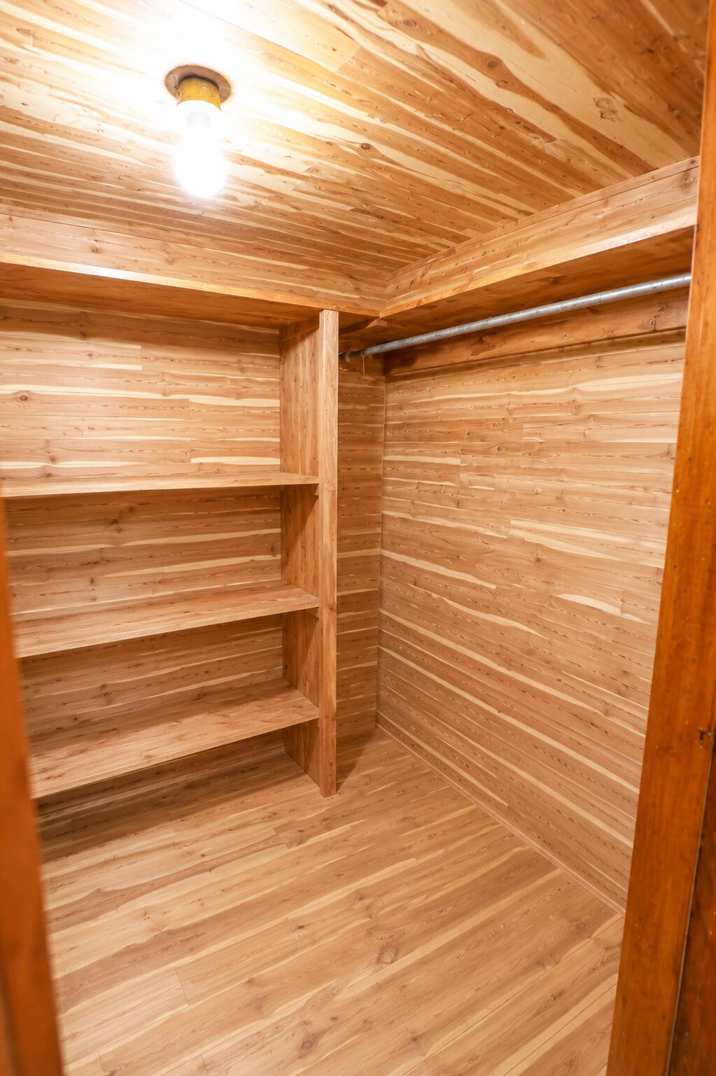 85 Dumont Avenue Property Photo 26