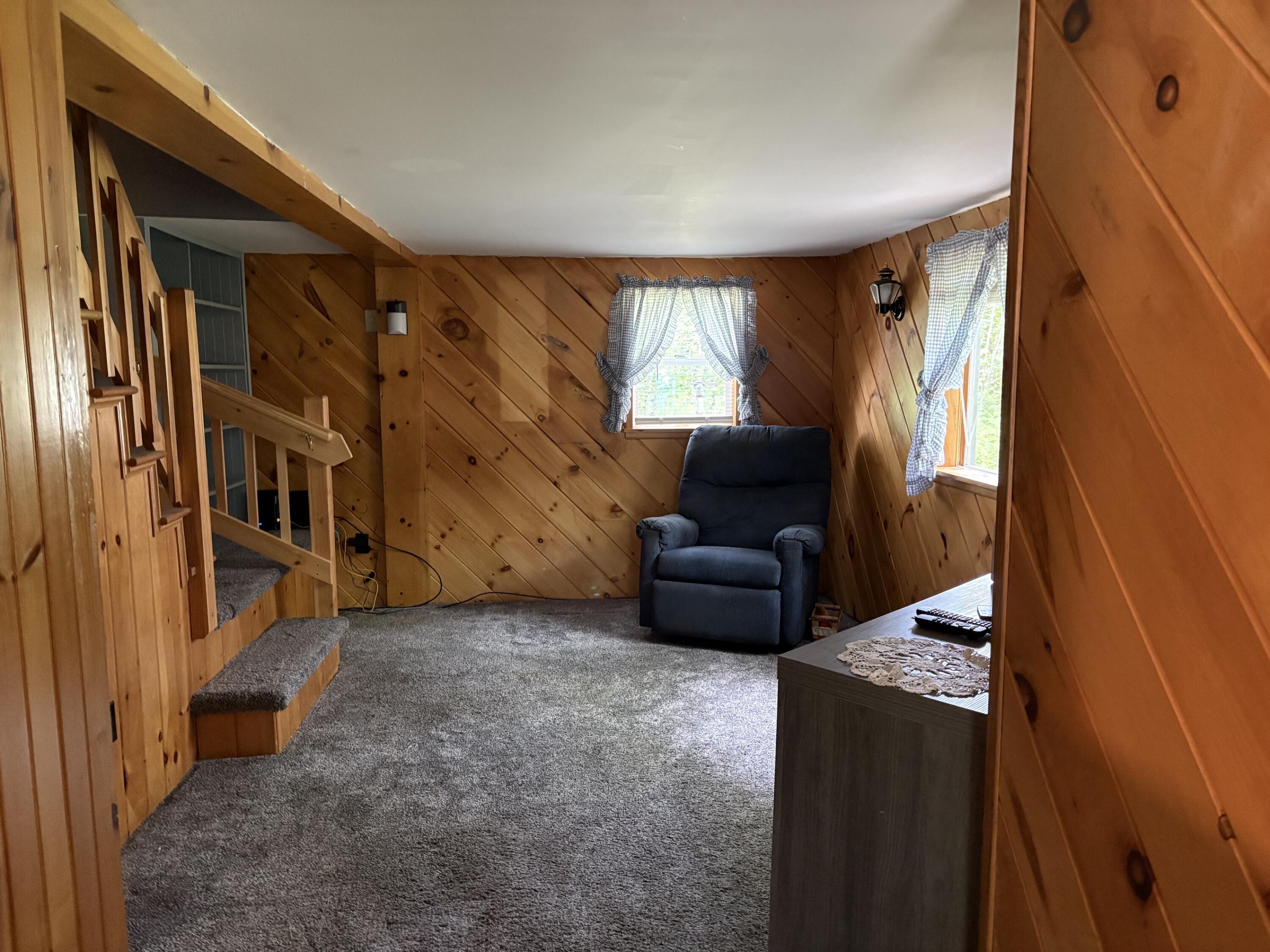 332 West Street Property Photo 17