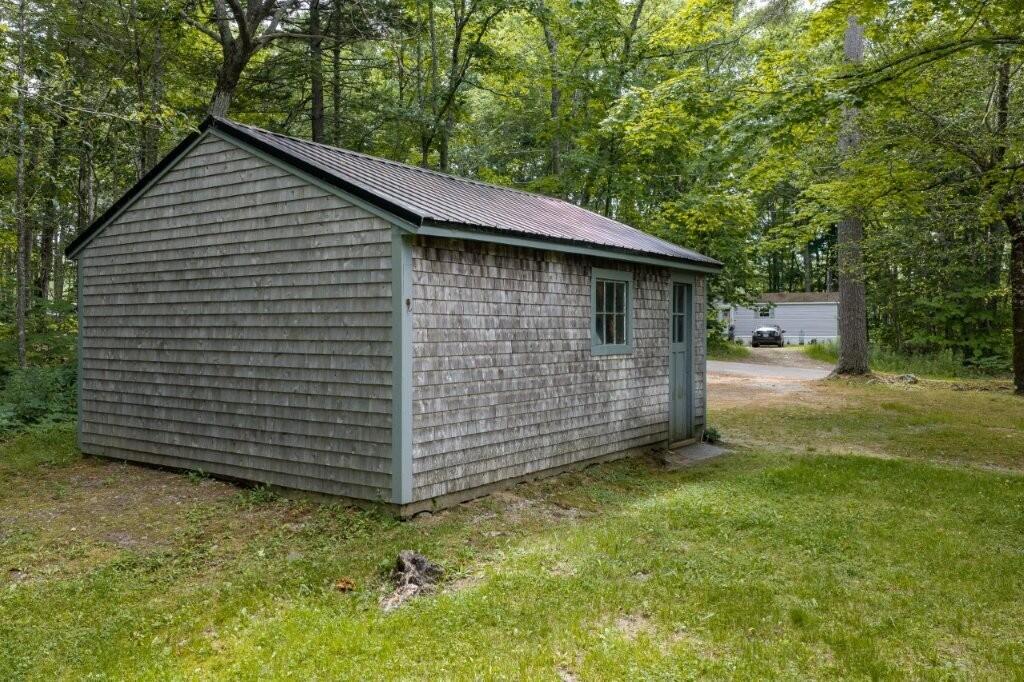 332 West Street Property Photo 33