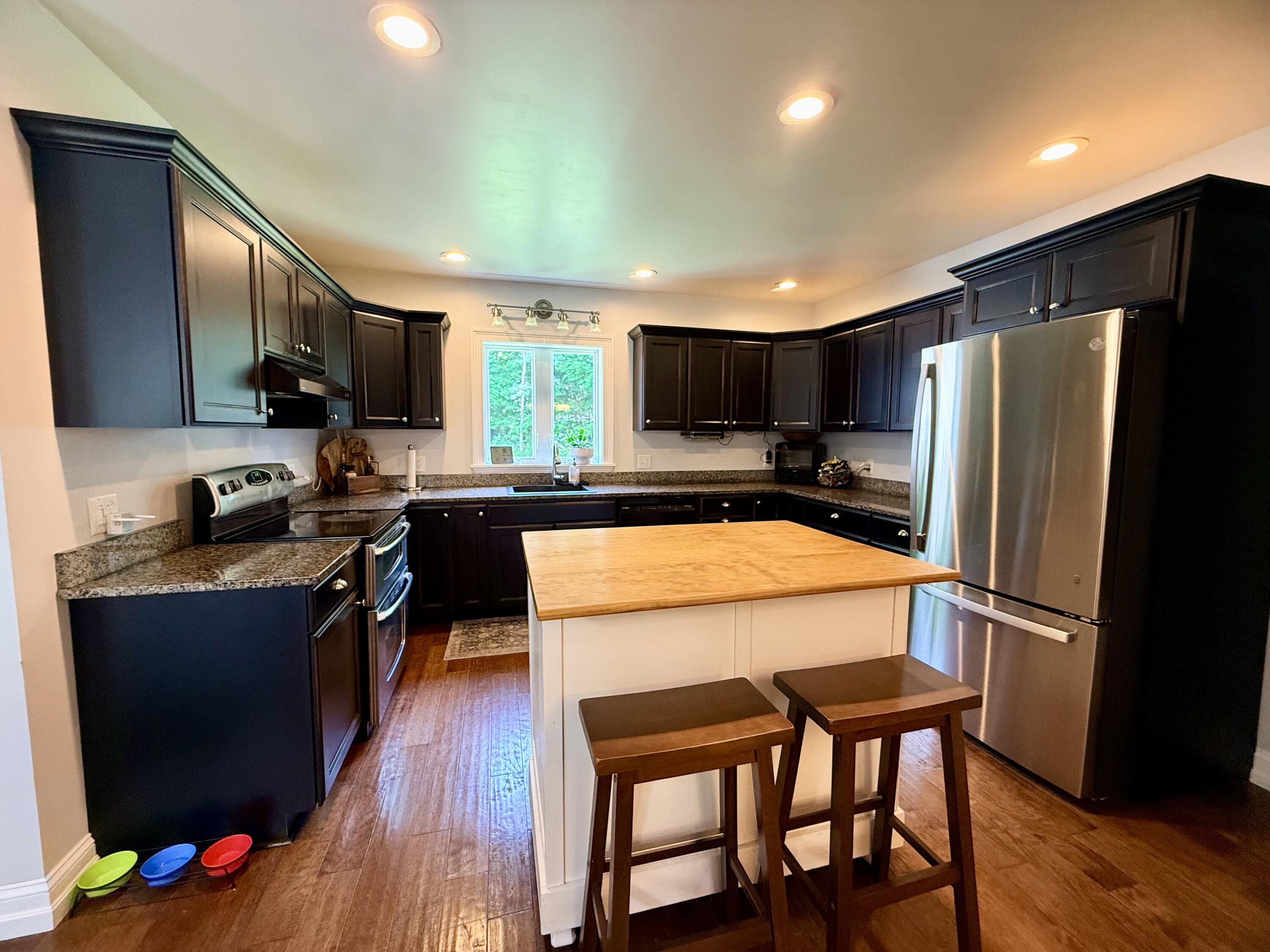 269 Main Street Property Photo 11