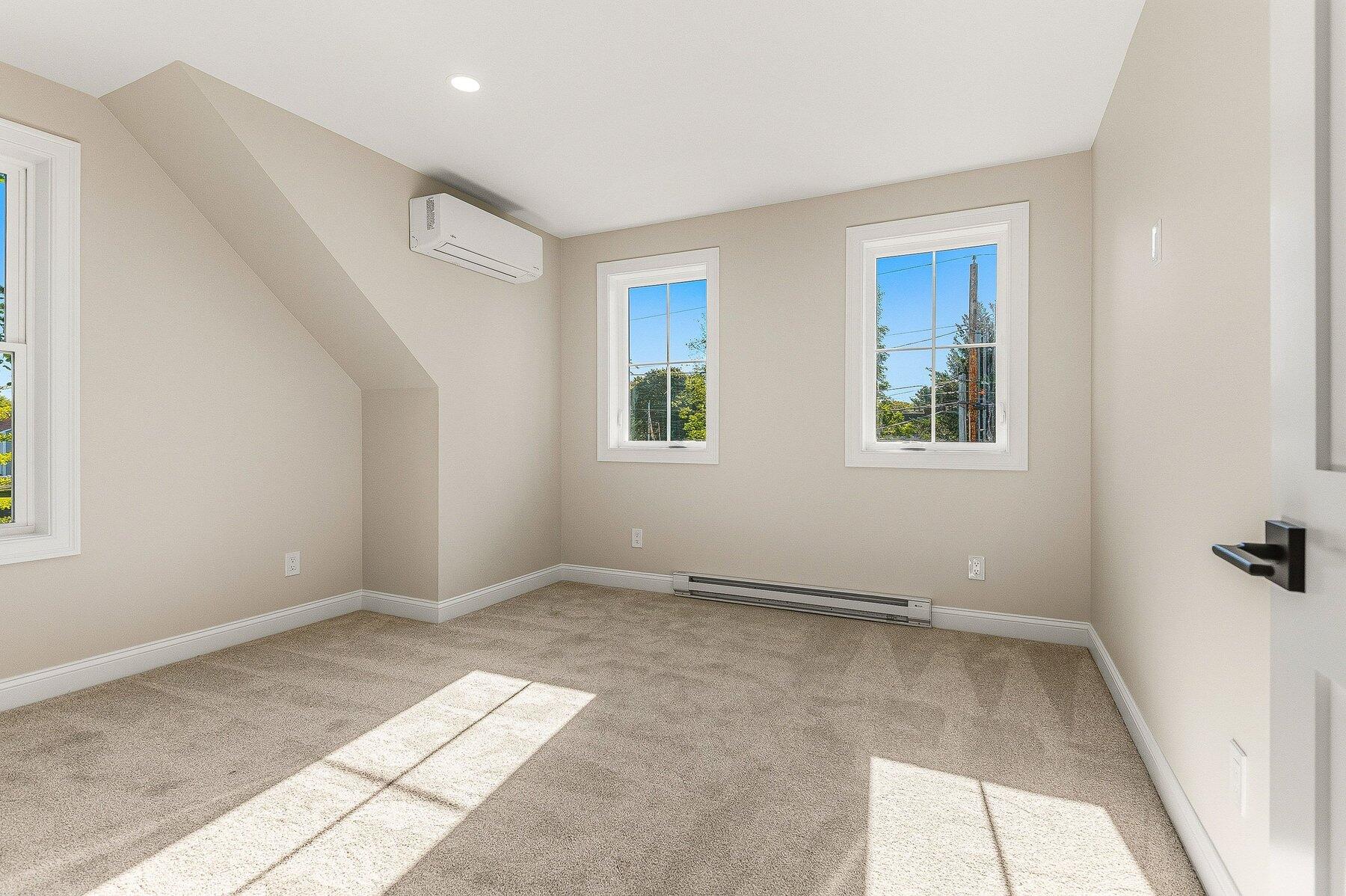 12 Wilson Avenue Property Photo 34
