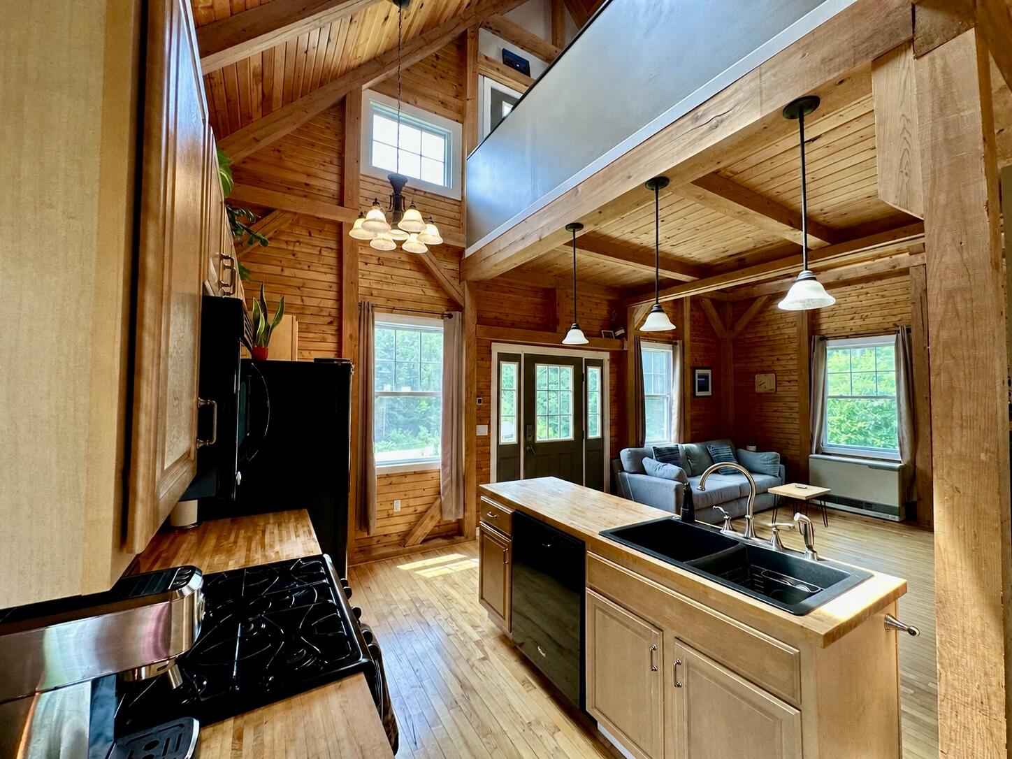 52 Greystone Lane Property Photo 9