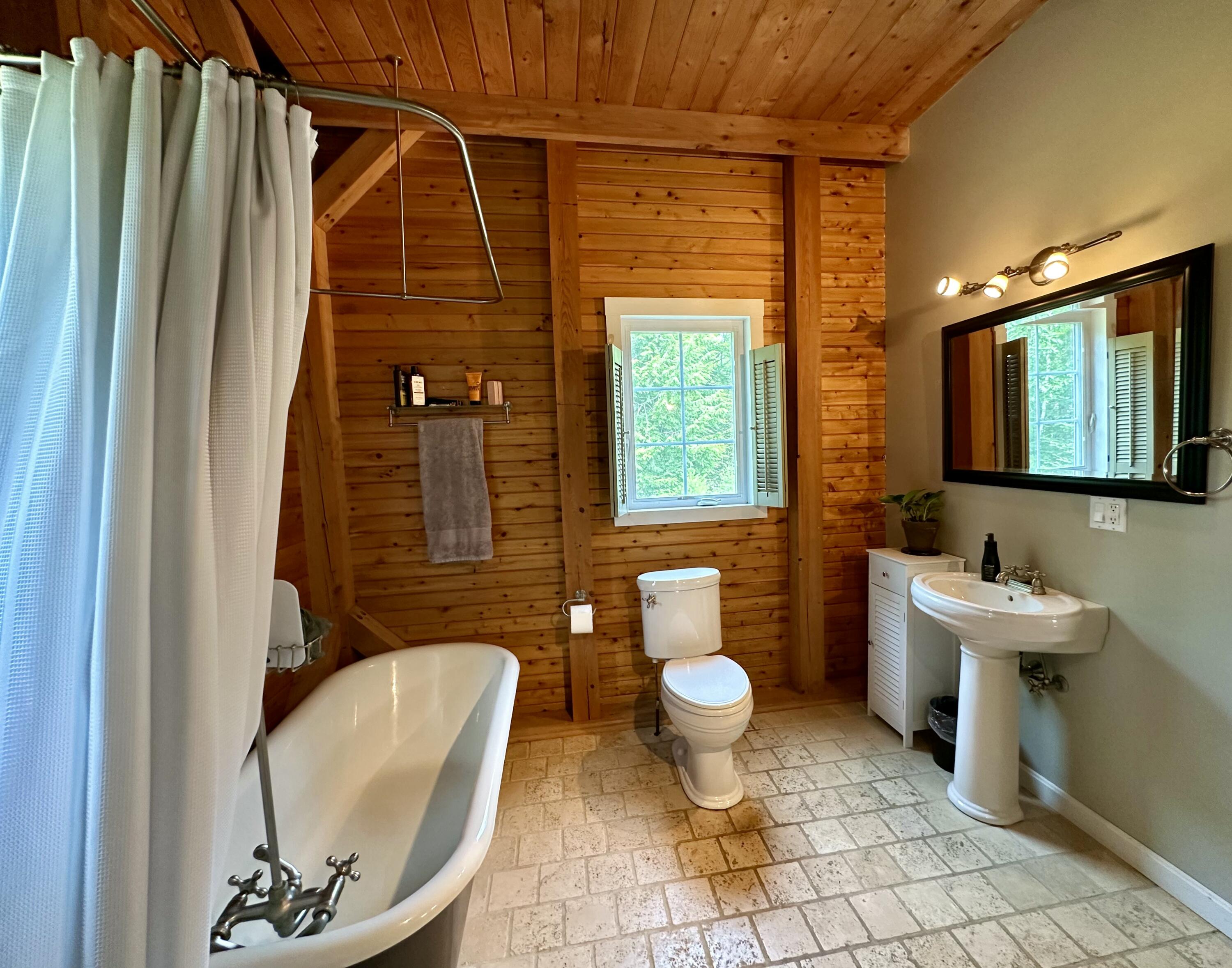 52 Greystone Lane Property Photo 19
