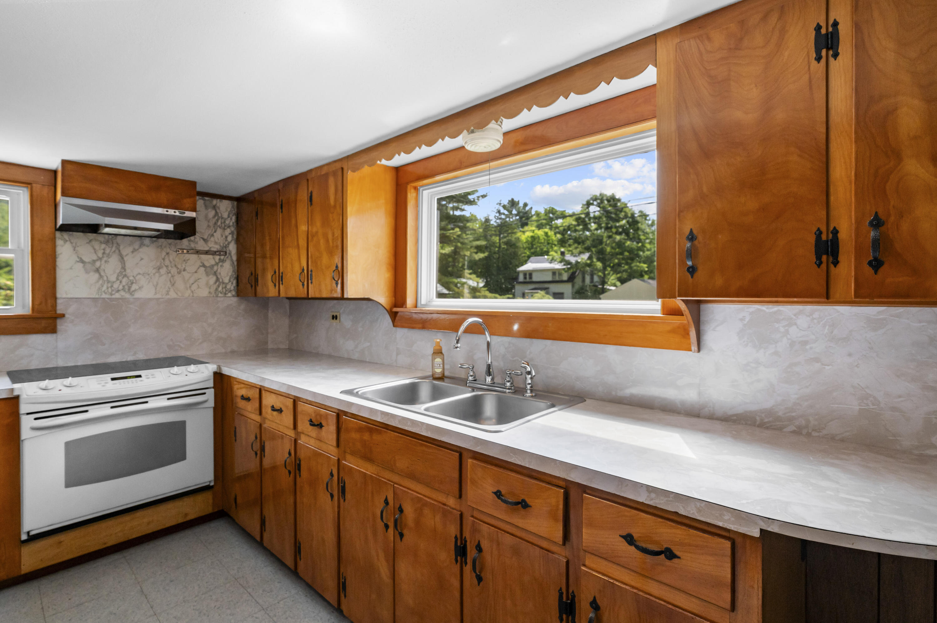 30 Back Searsport Road Property Photo 13