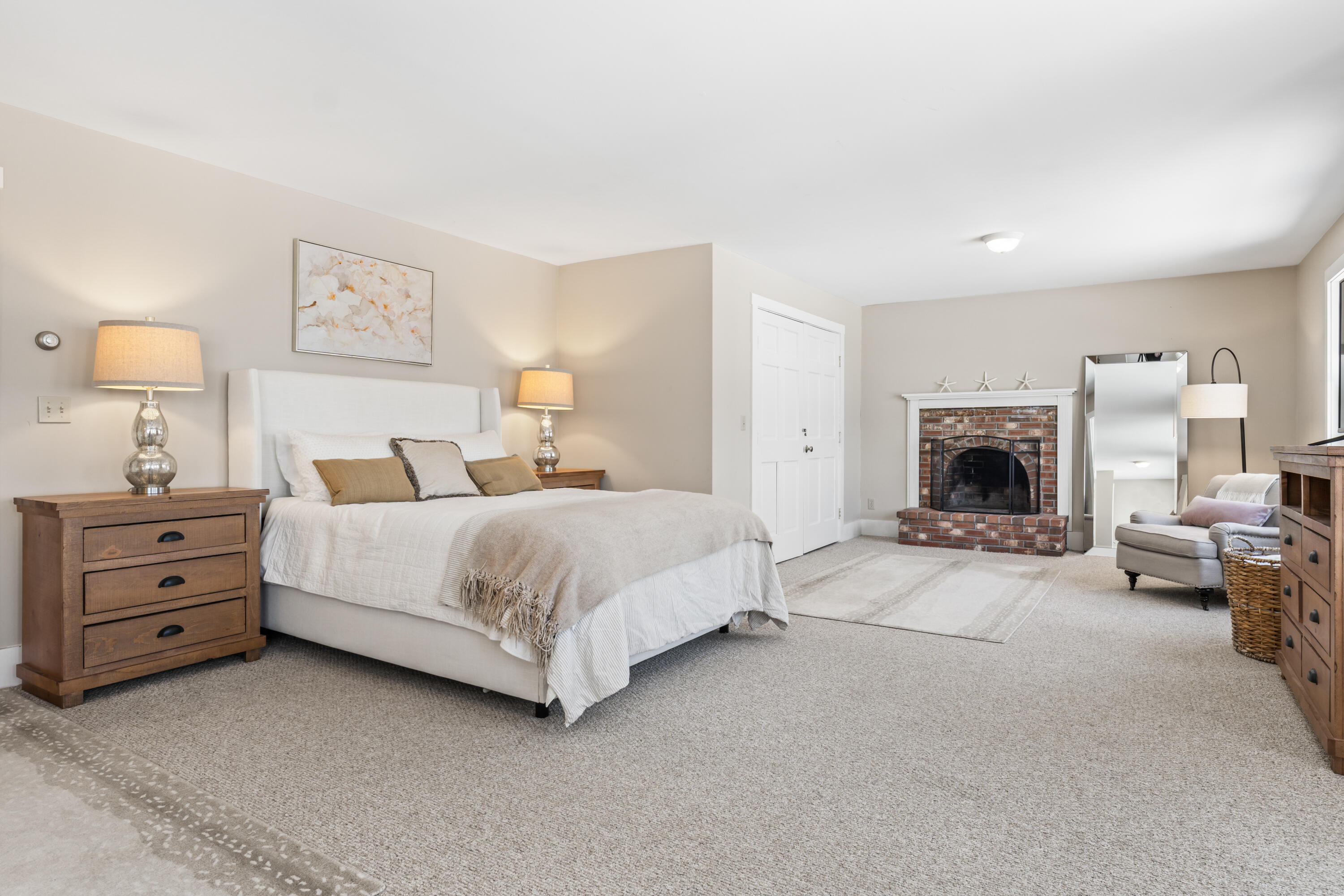48 Pond Road Property Photo 11