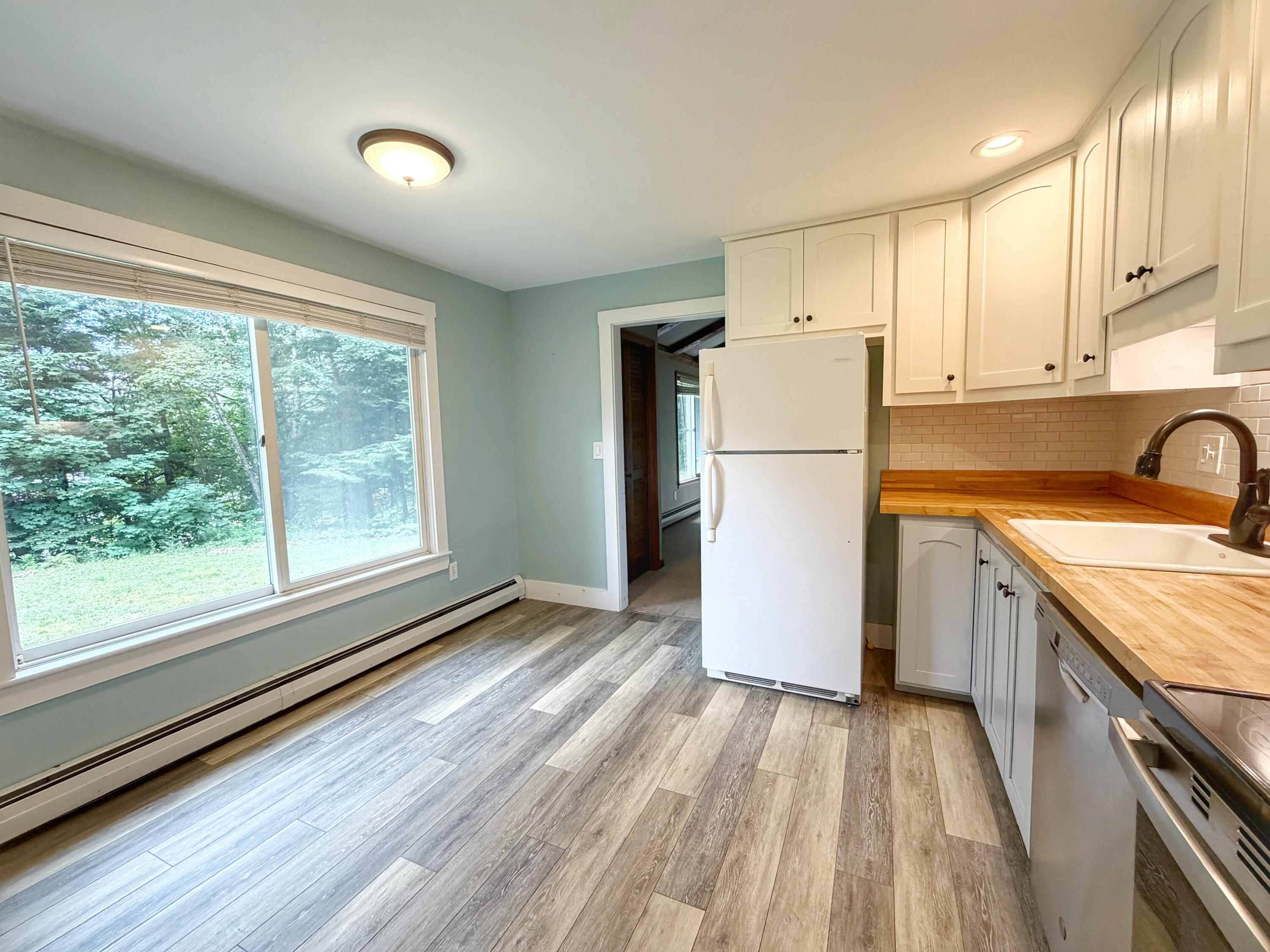 16 Hemlock Lane Property Photo 7