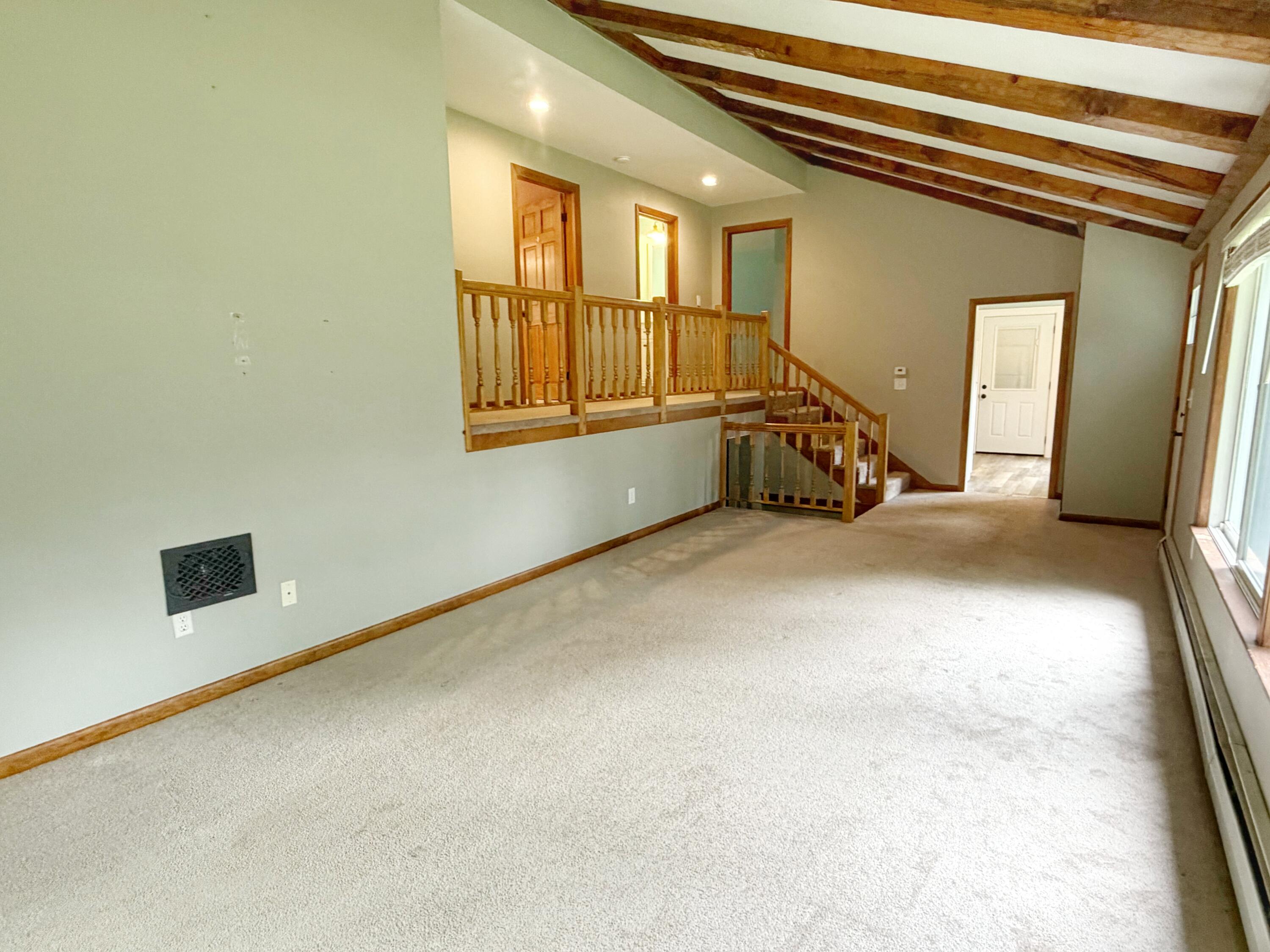 16 Hemlock Lane Property Photo 12