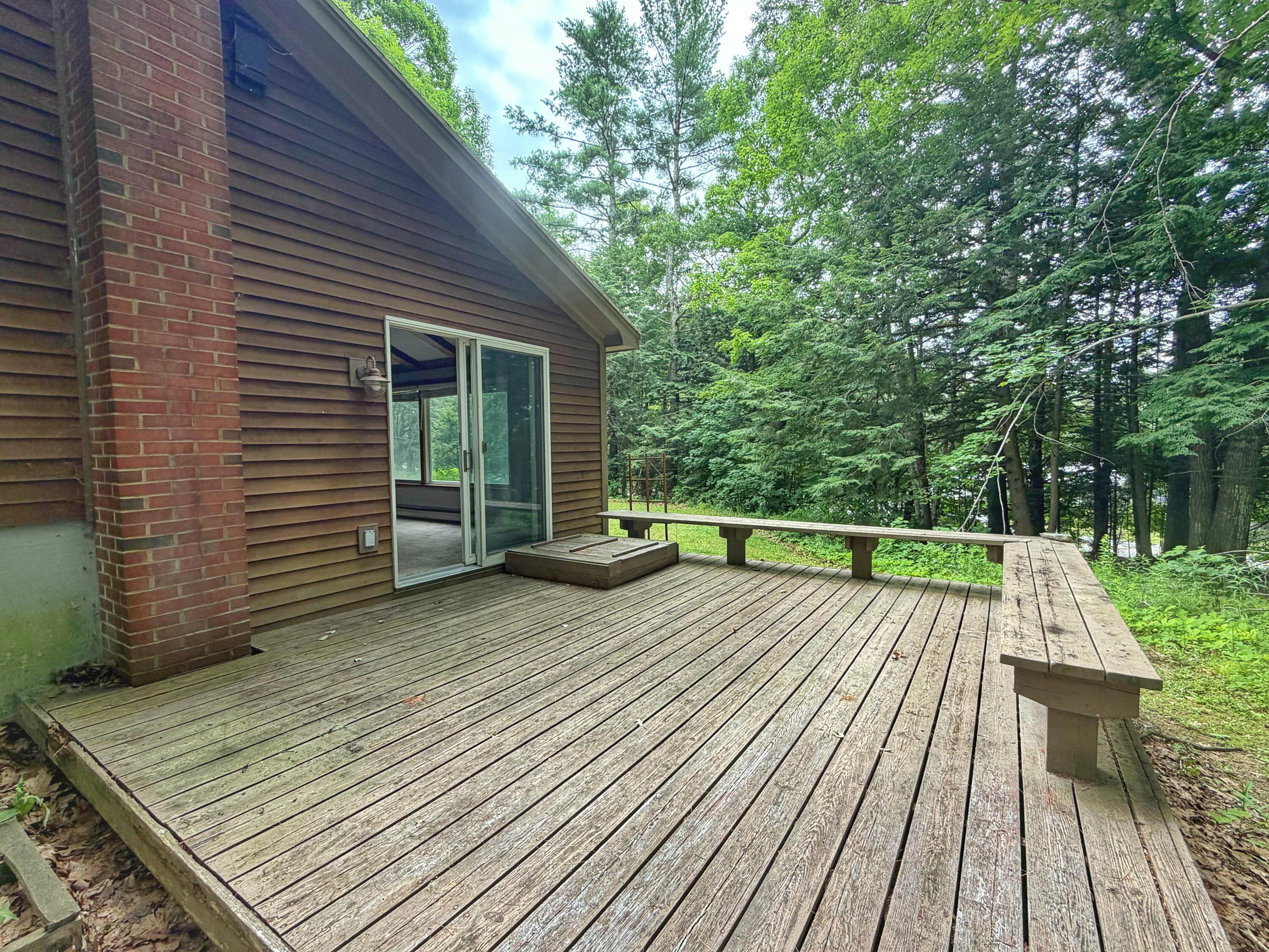 16 Hemlock Lane Property Photo 35