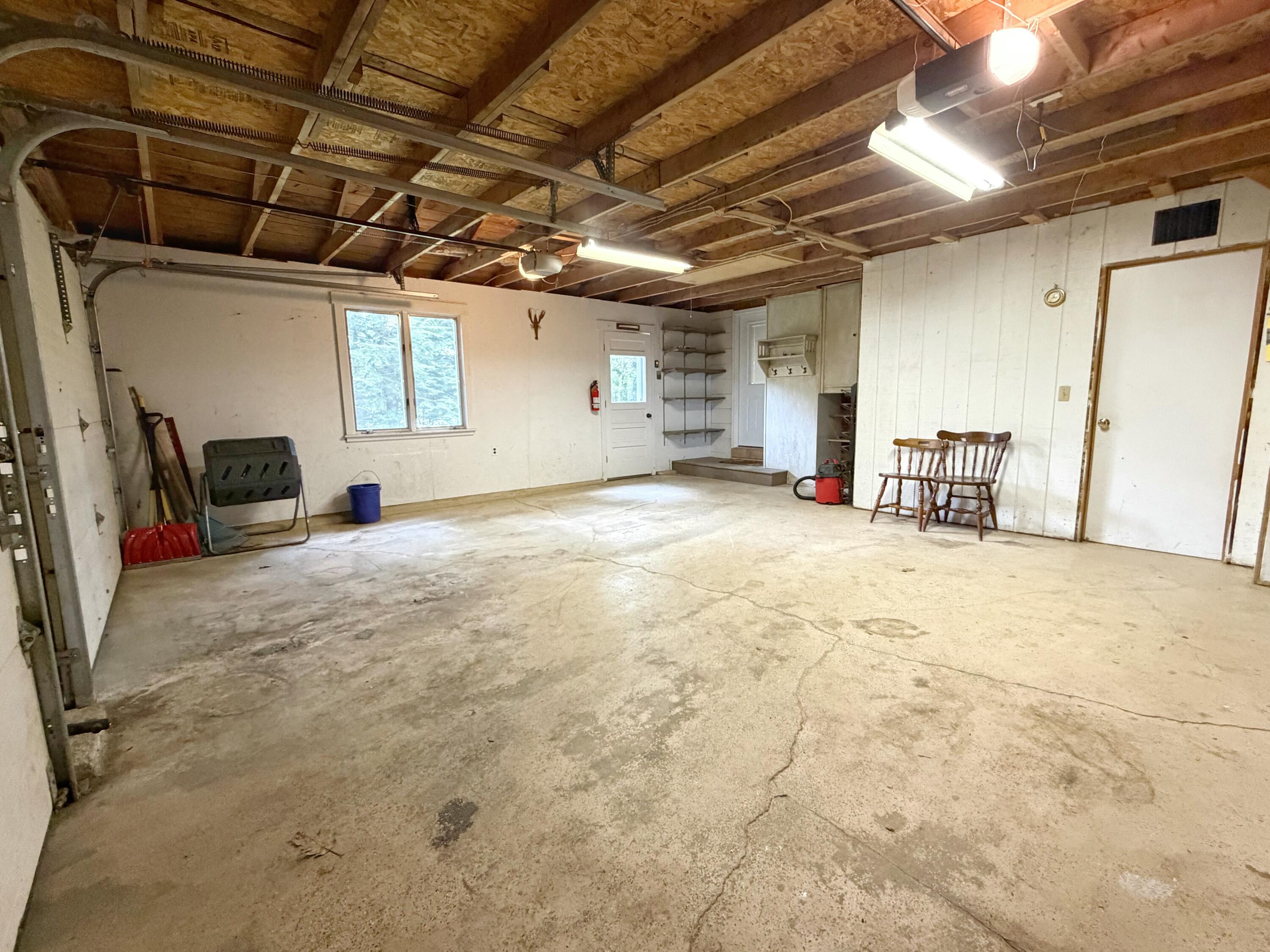 16 Hemlock Lane Property Photo 45