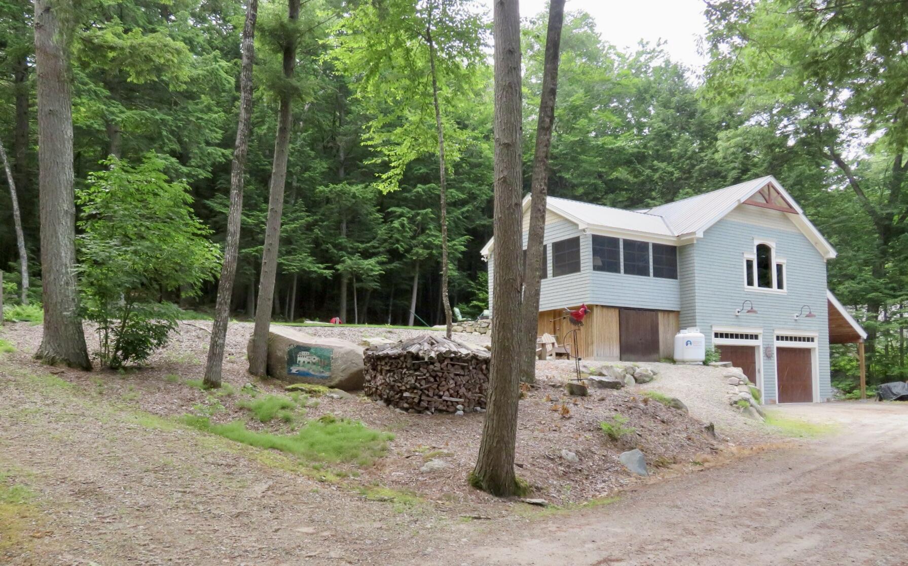 267 Malcolm Road N Property Photo 98