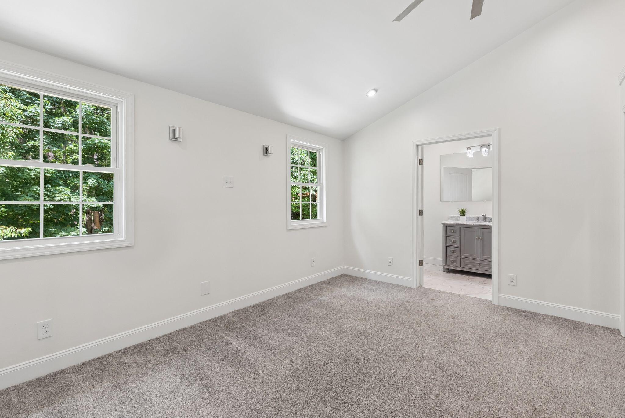 28 Douglas Street Property Photo 35