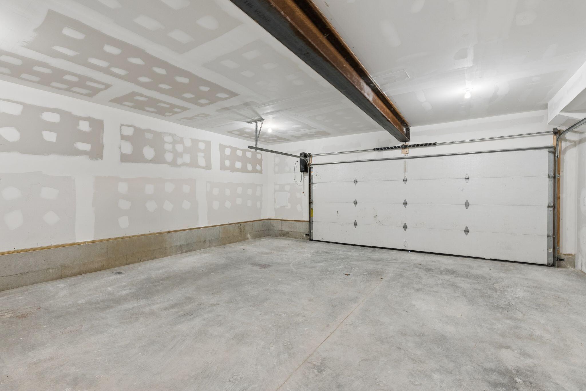 28 Douglas Street Property Photo 52