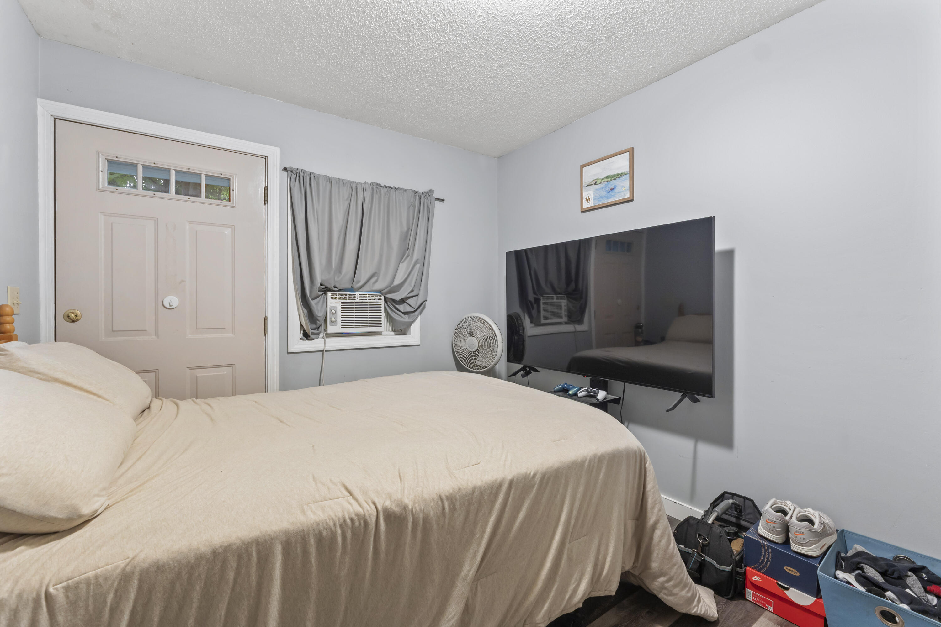 22 Spring Street Property Photo 24