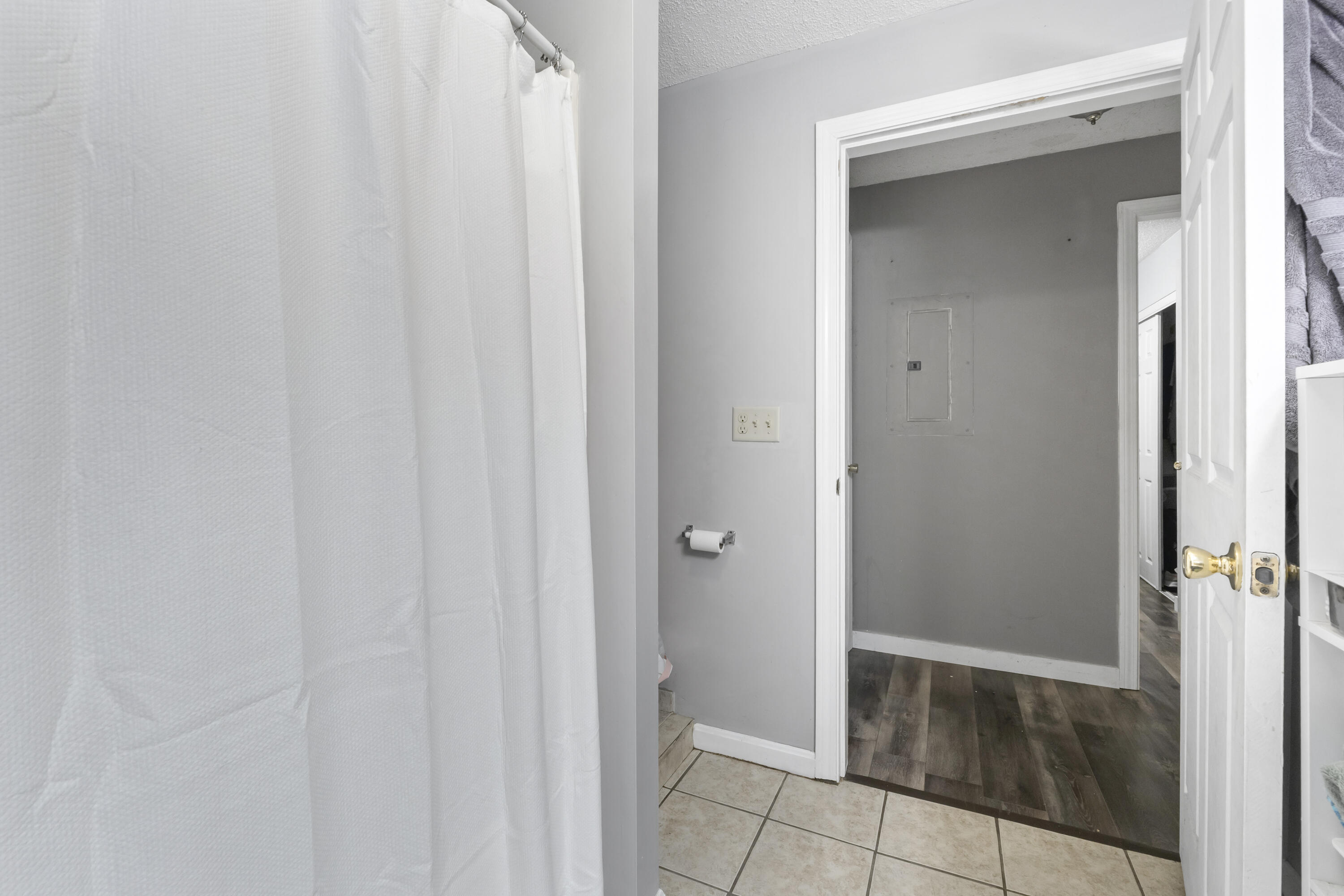 22 Spring Street Property Photo 27