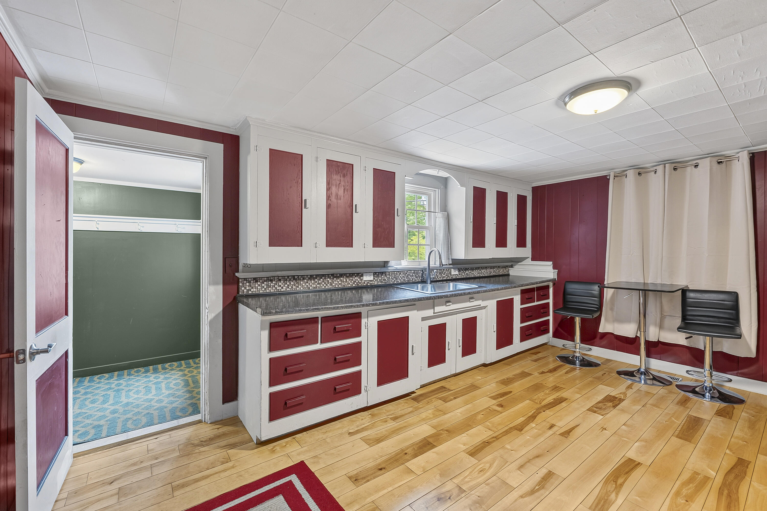 108 Middlesex Road Property Photo 8