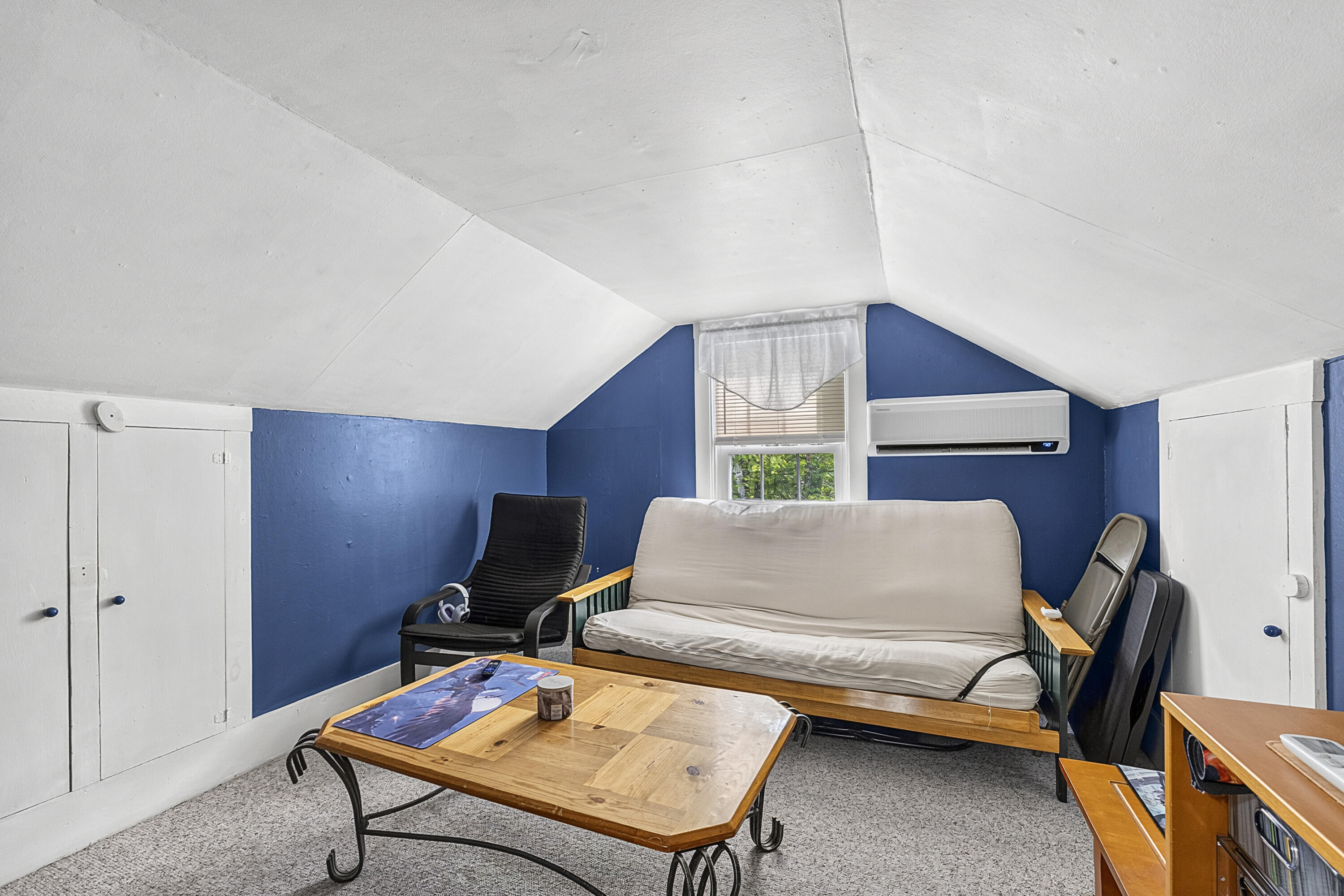 108 Middlesex Road Property Photo 11