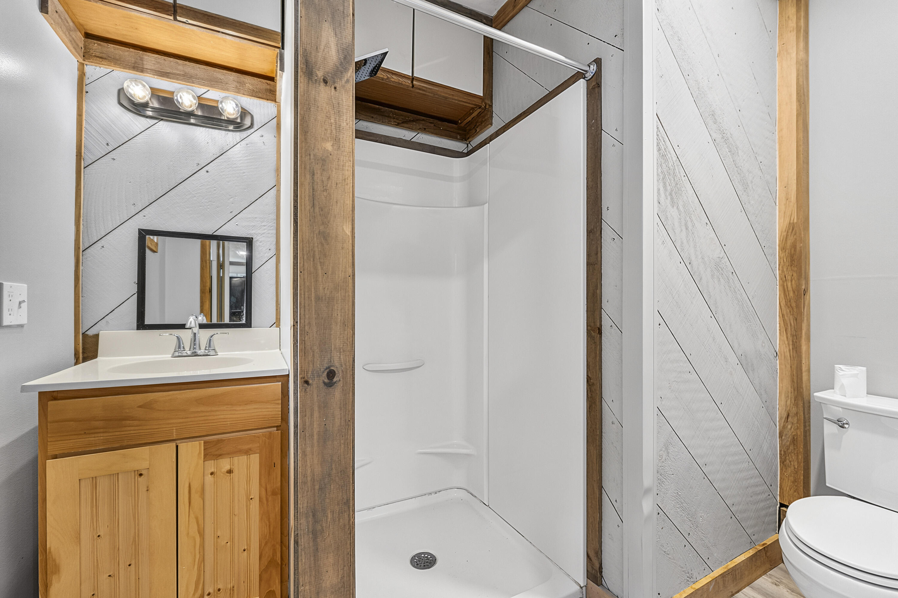 108 Middlesex Road Property Photo 18