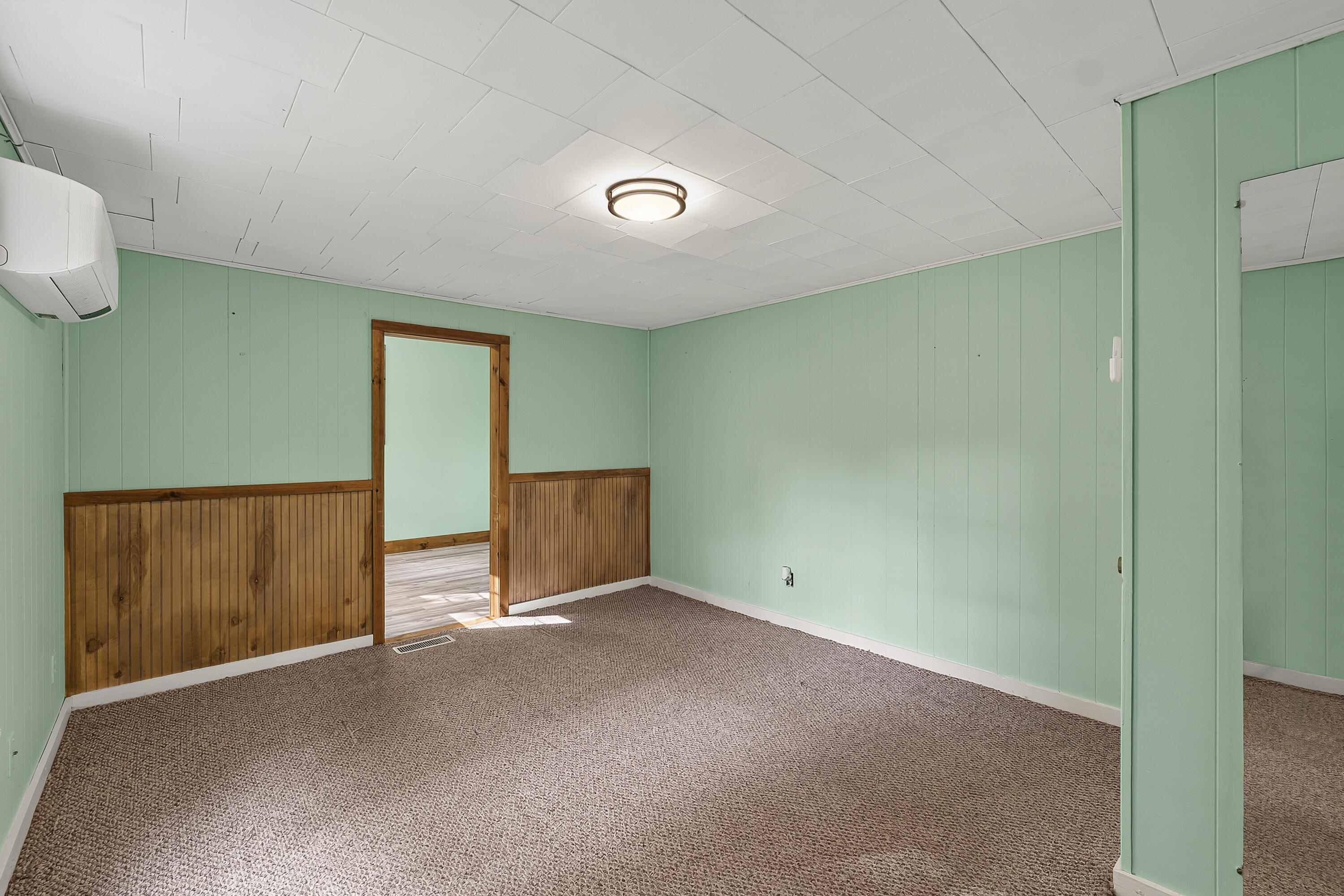 108 Middlesex Road Property Photo 20