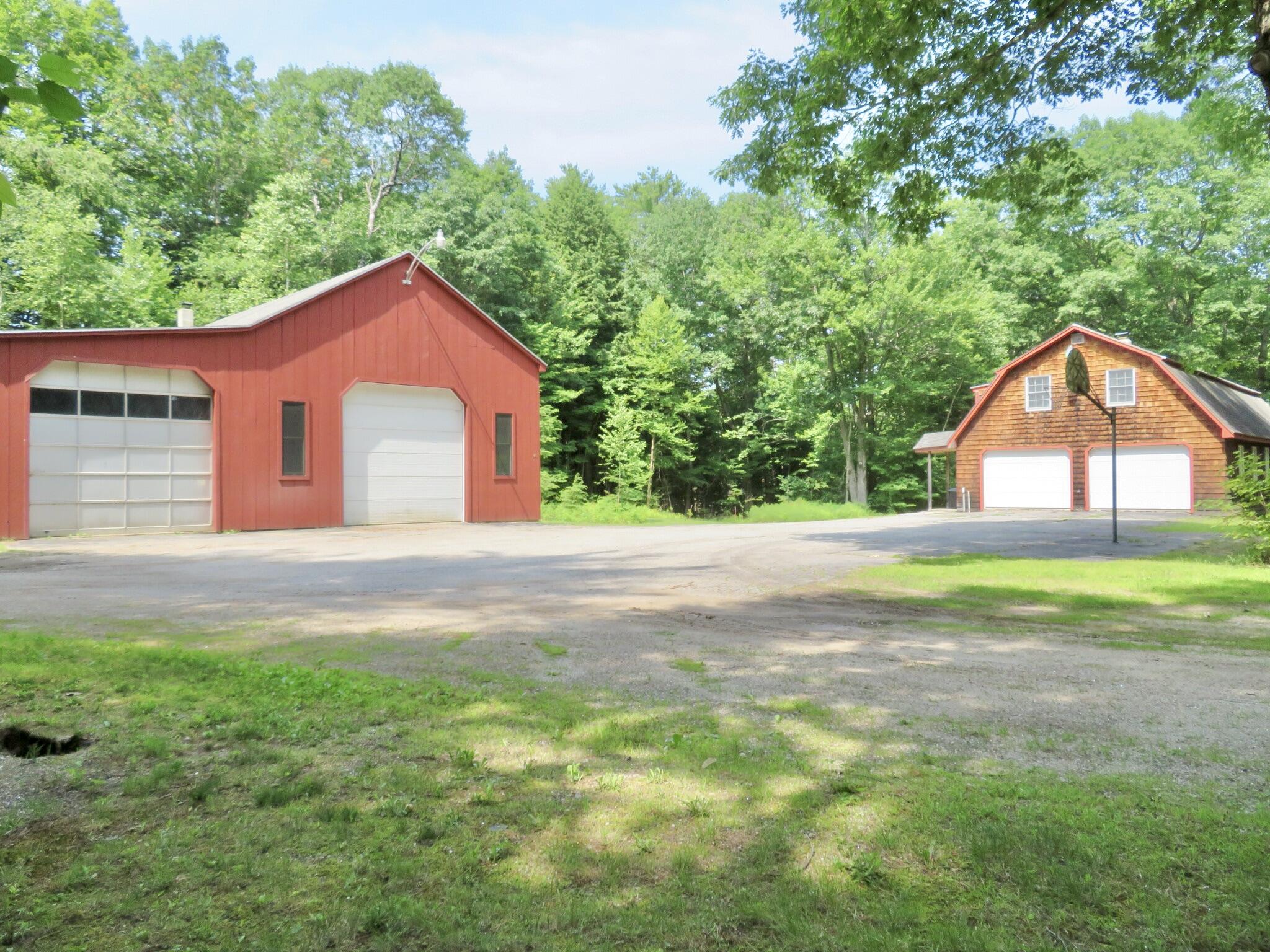 36 Fox Run Road Property Photo 4