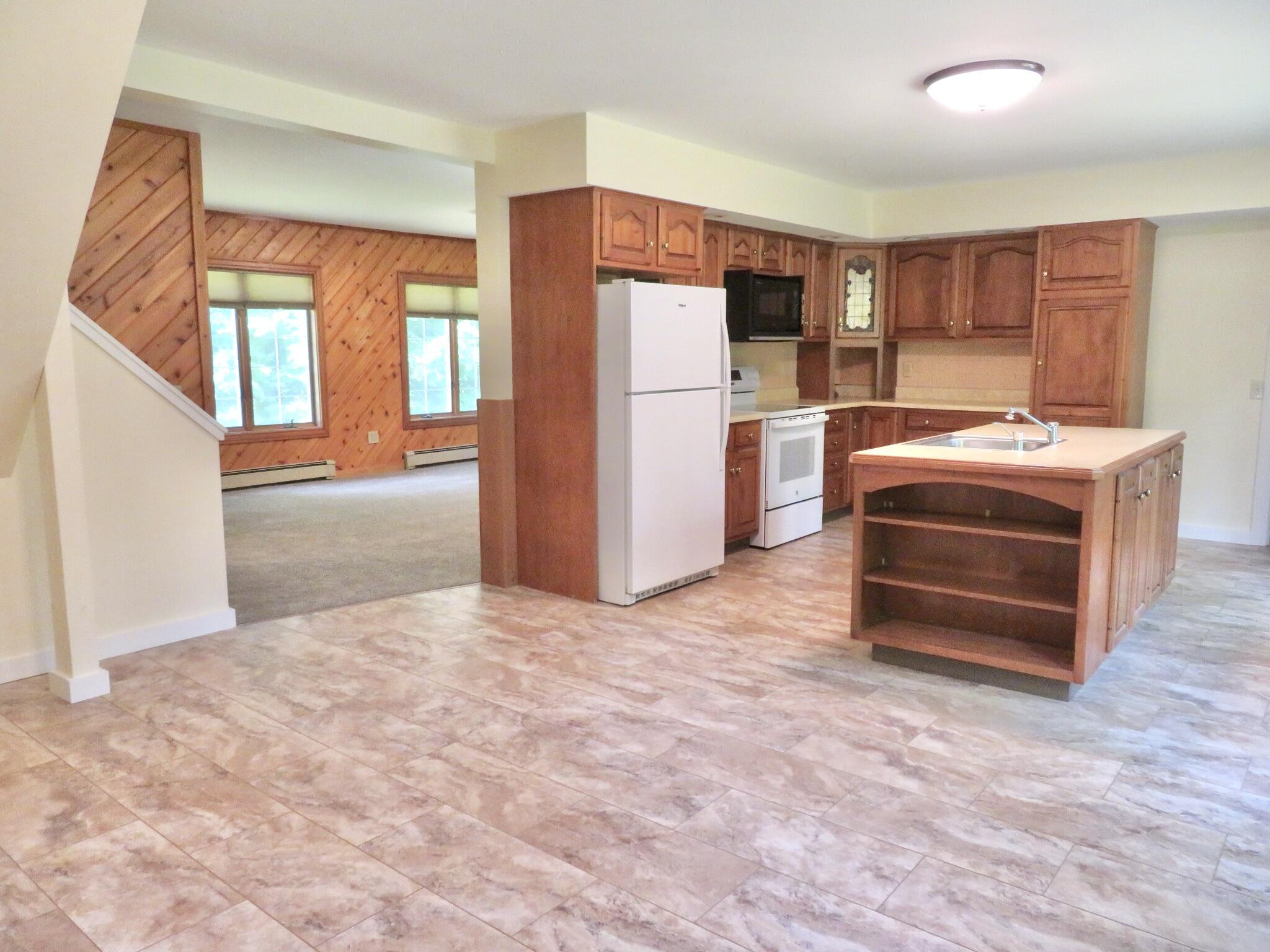 36 Fox Run Road Property Photo 5