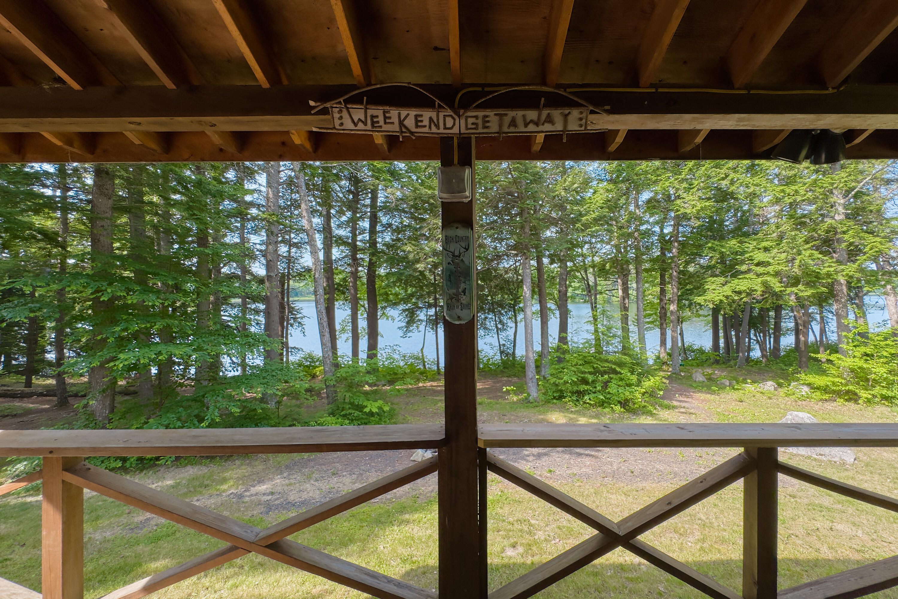660 Sprague Road Property Photo 11