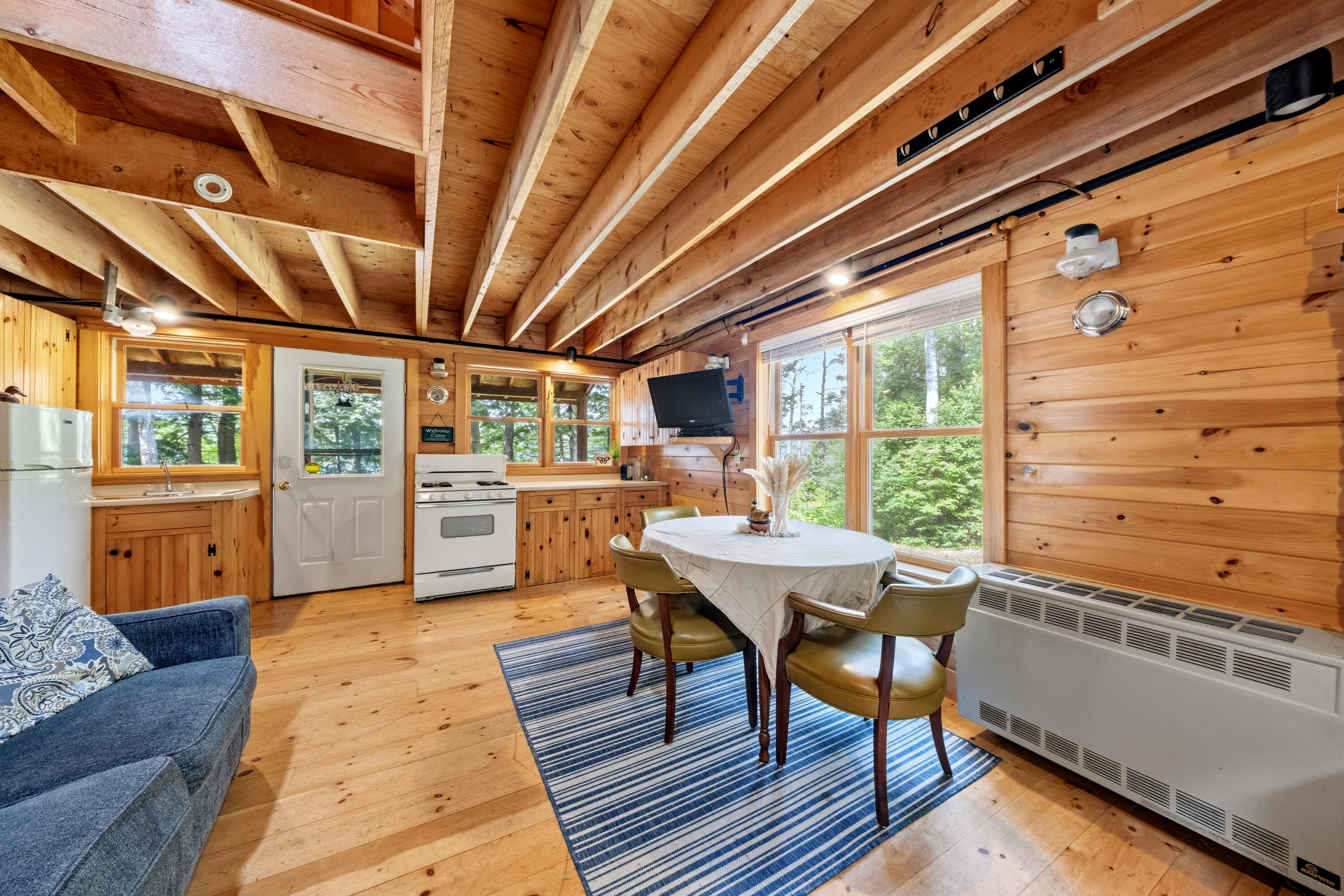 660 Sprague Road Property Photo 16