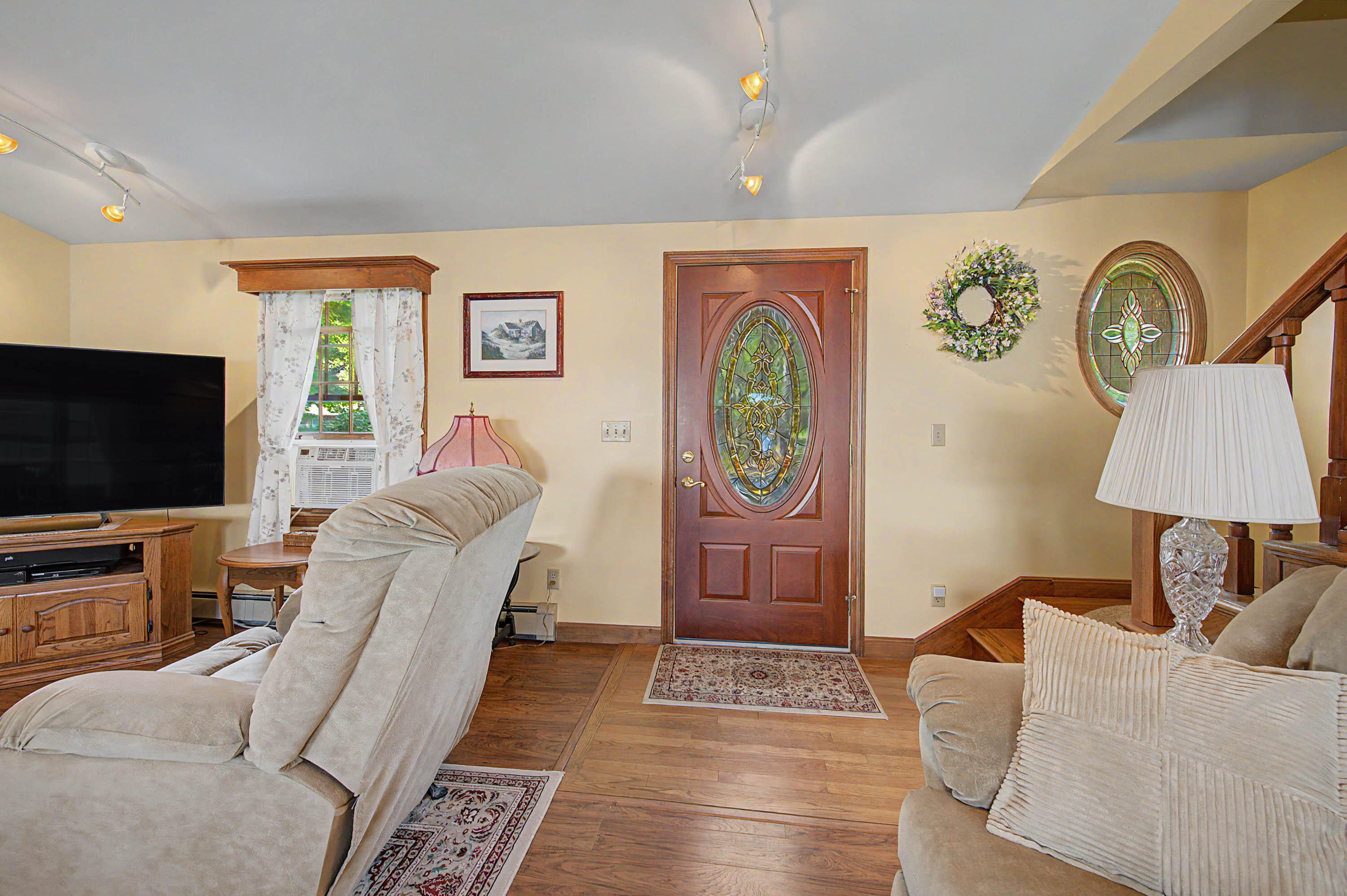 4 Schellinger Road Property Photo 8