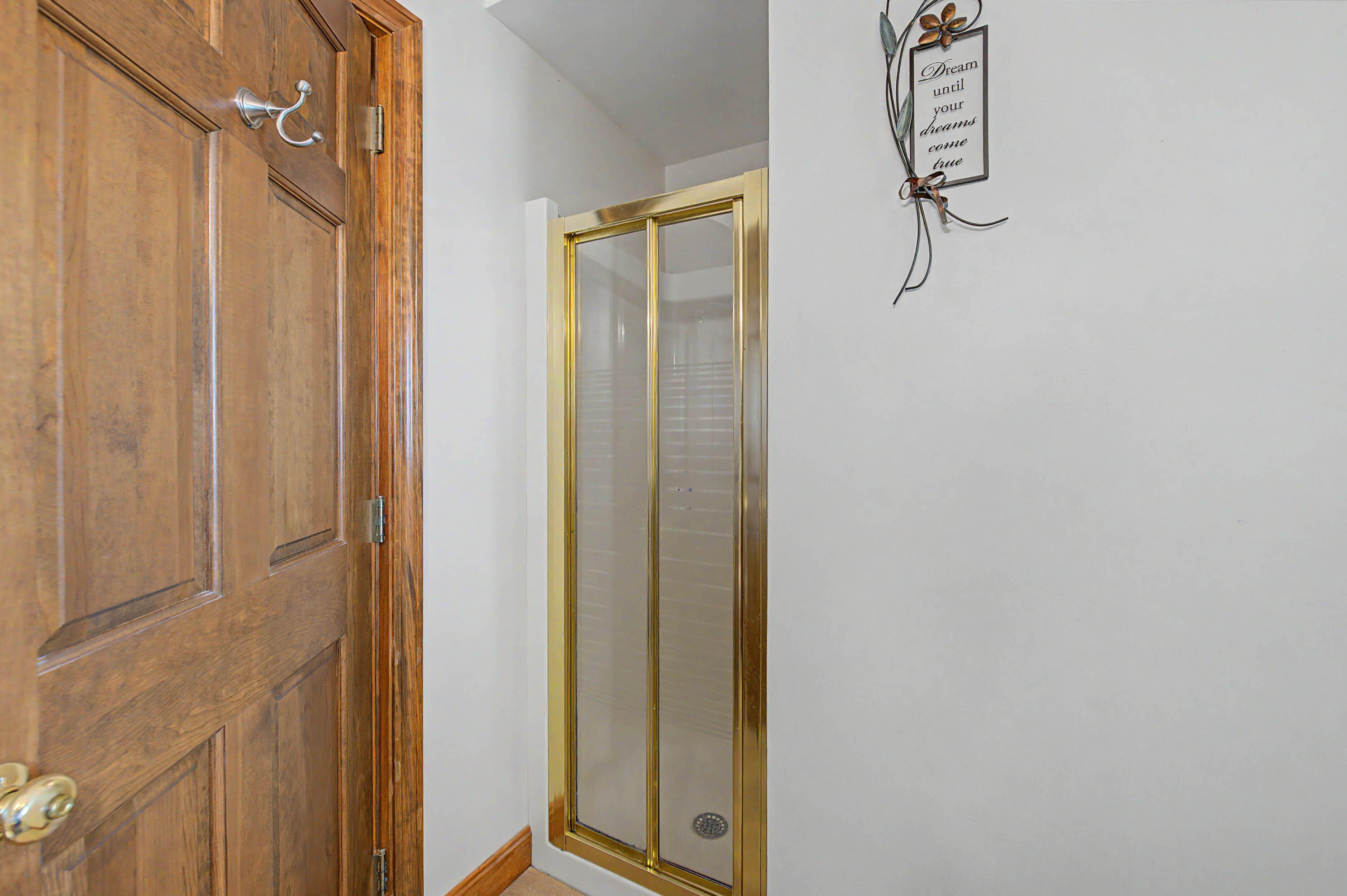 4 Schellinger Road Property Photo 18