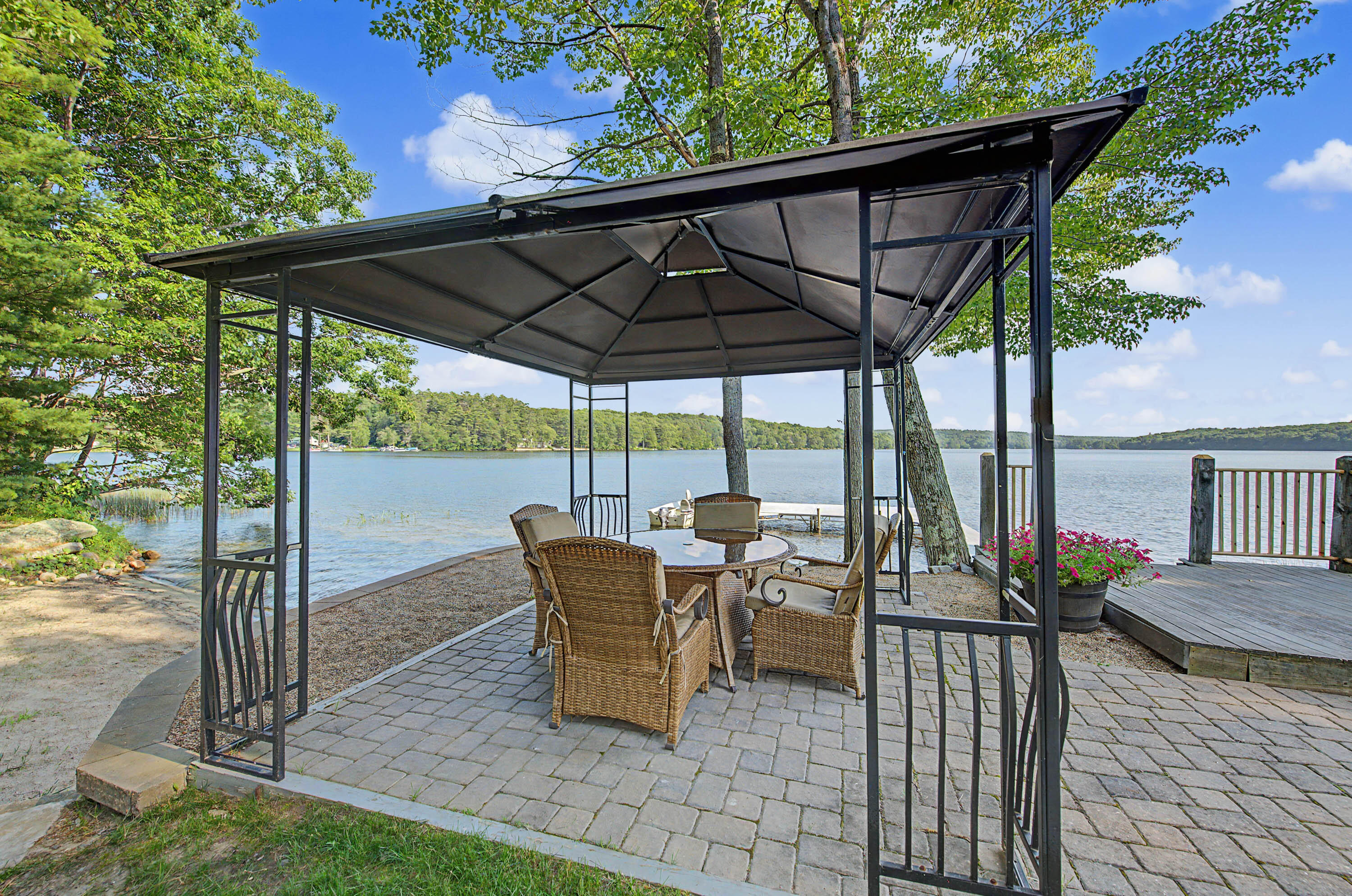 4 Schellinger Road Property Photo 36