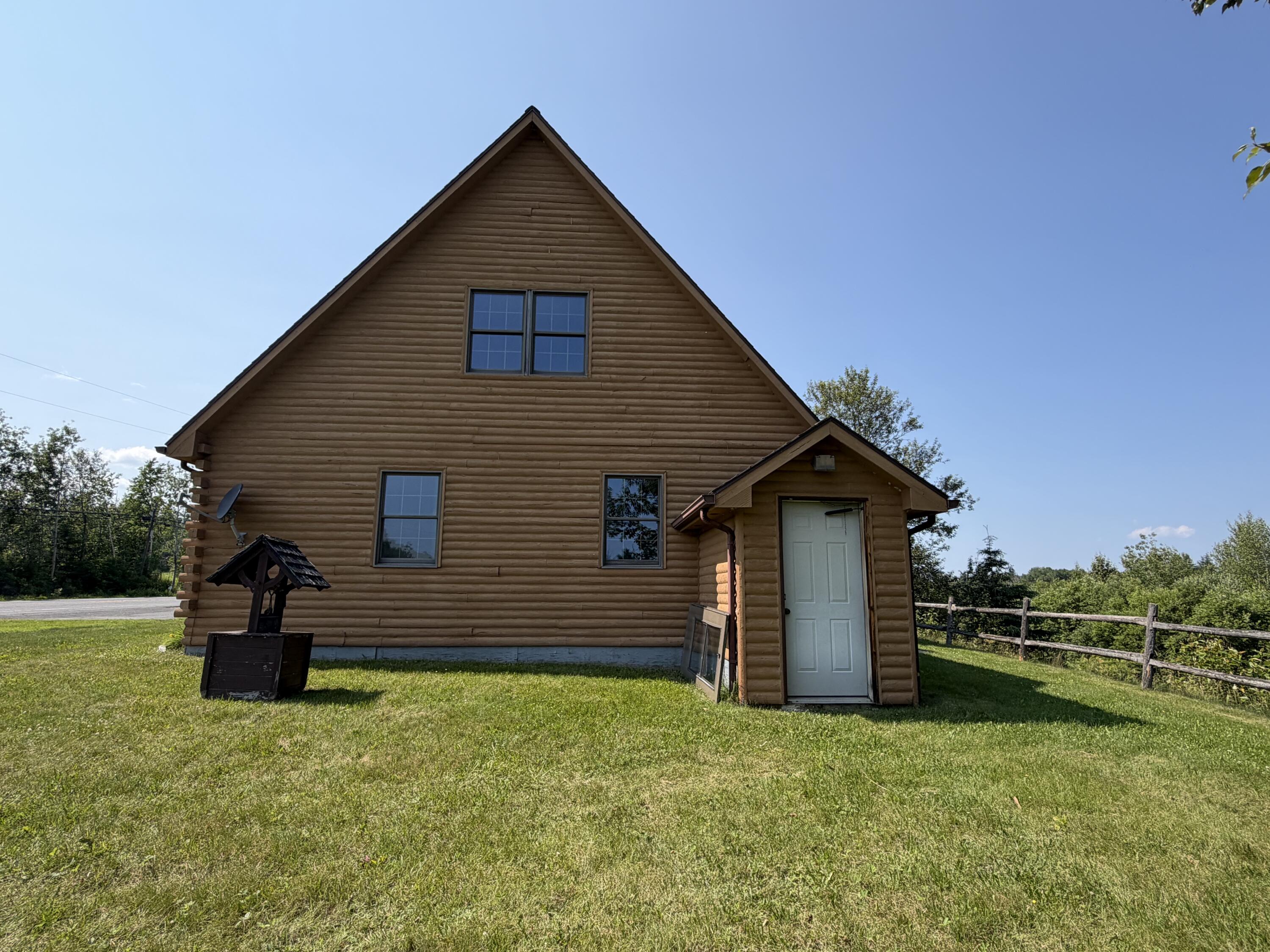 272 Hamlin Road Property Photo 6