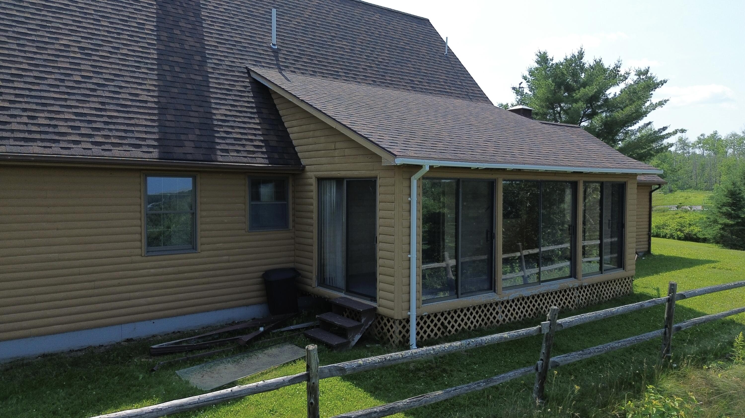 272 Hamlin Road Property Photo 9