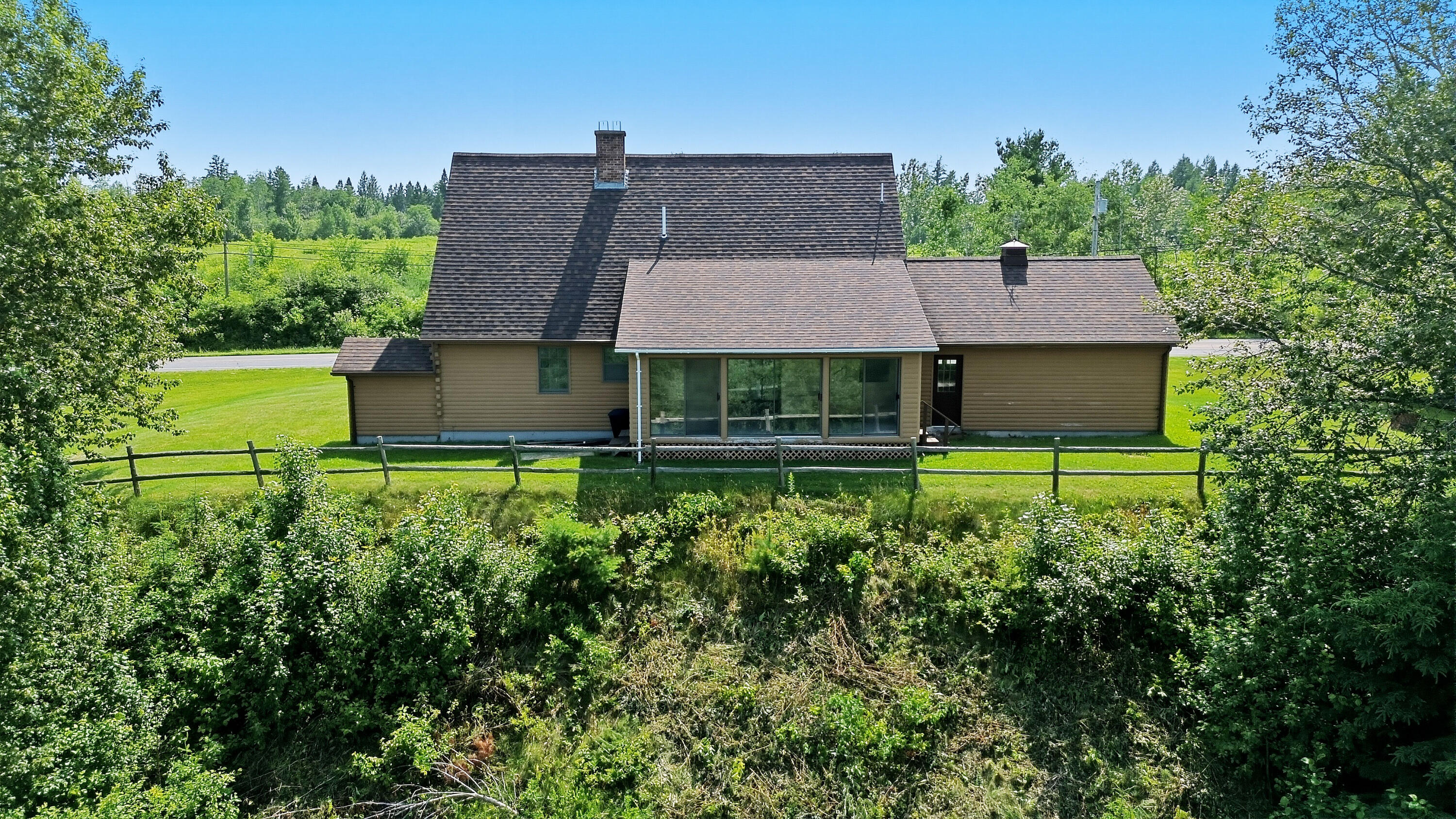 272 Hamlin Road Property Photo 10