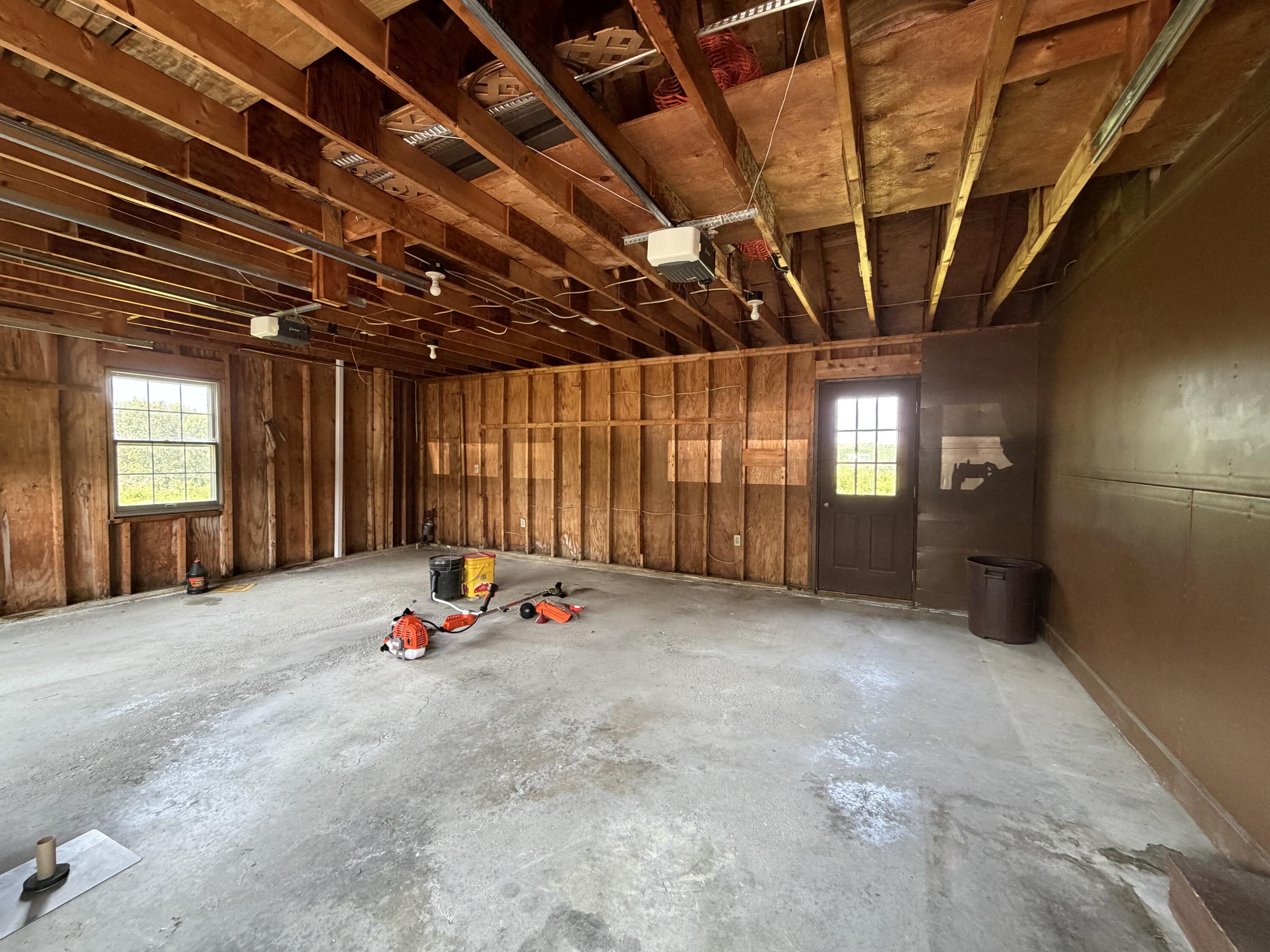 272 Hamlin Road Property Photo 15