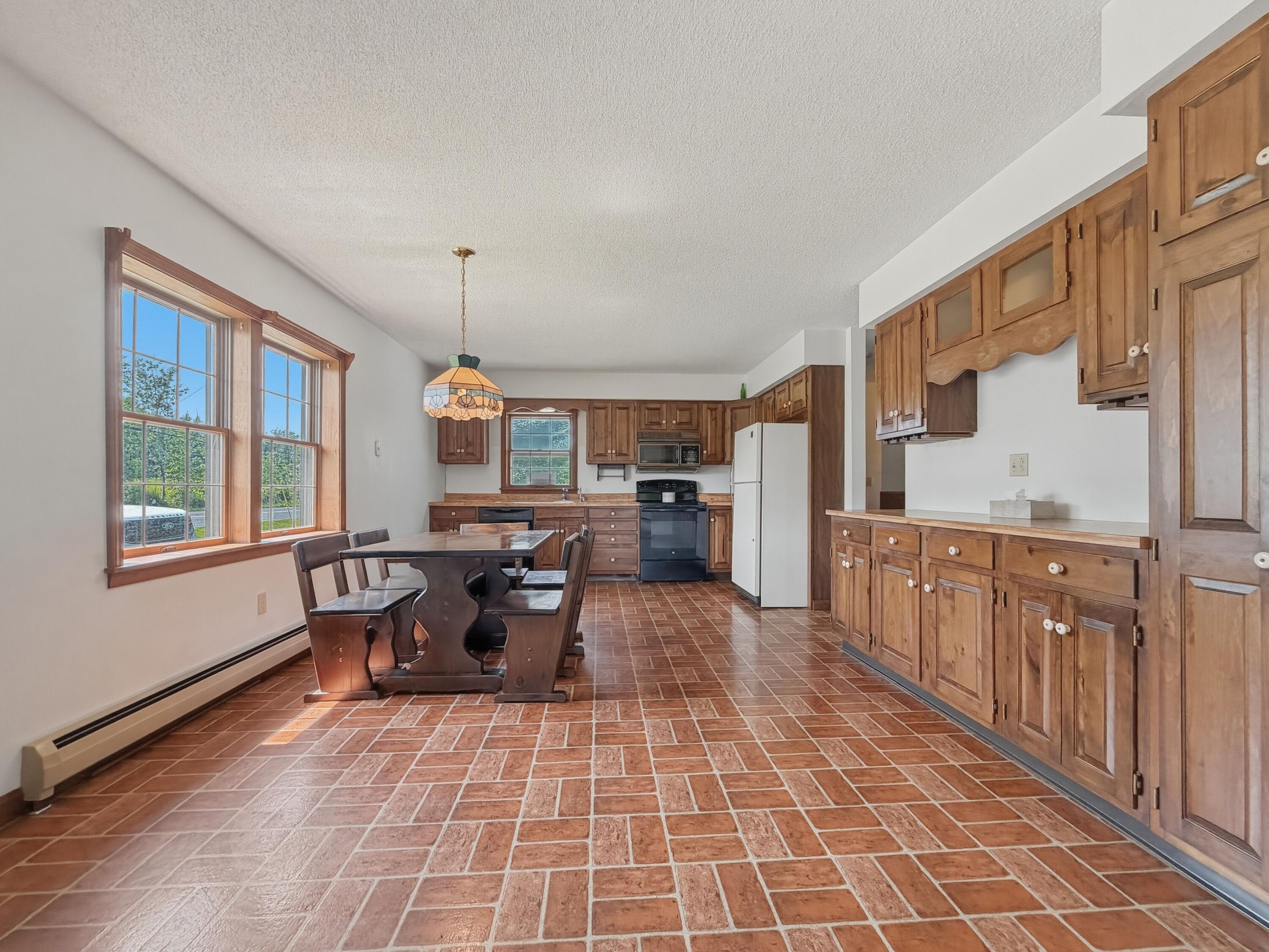 272 Hamlin Road Property Photo 25