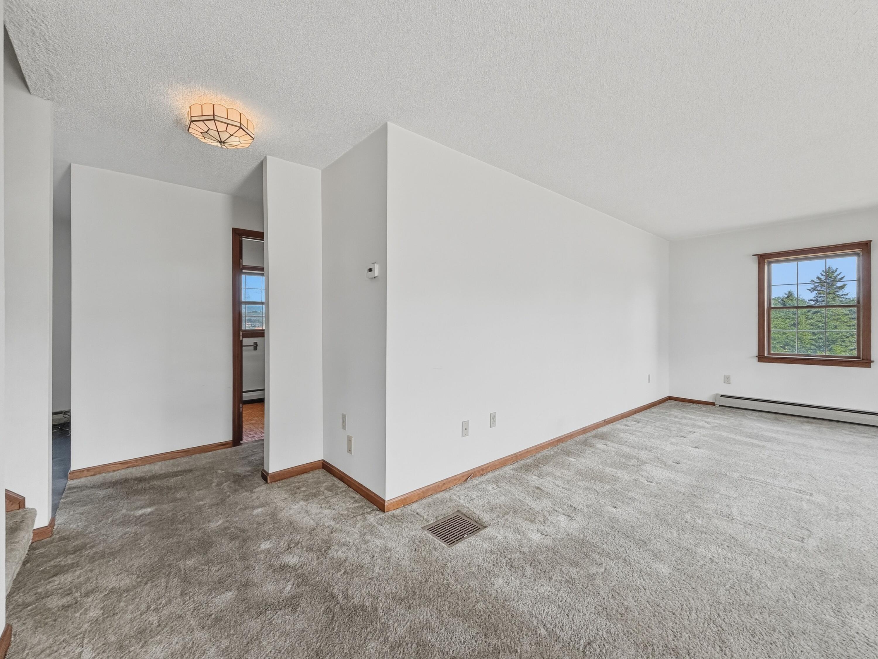 272 Hamlin Road Property Photo 28