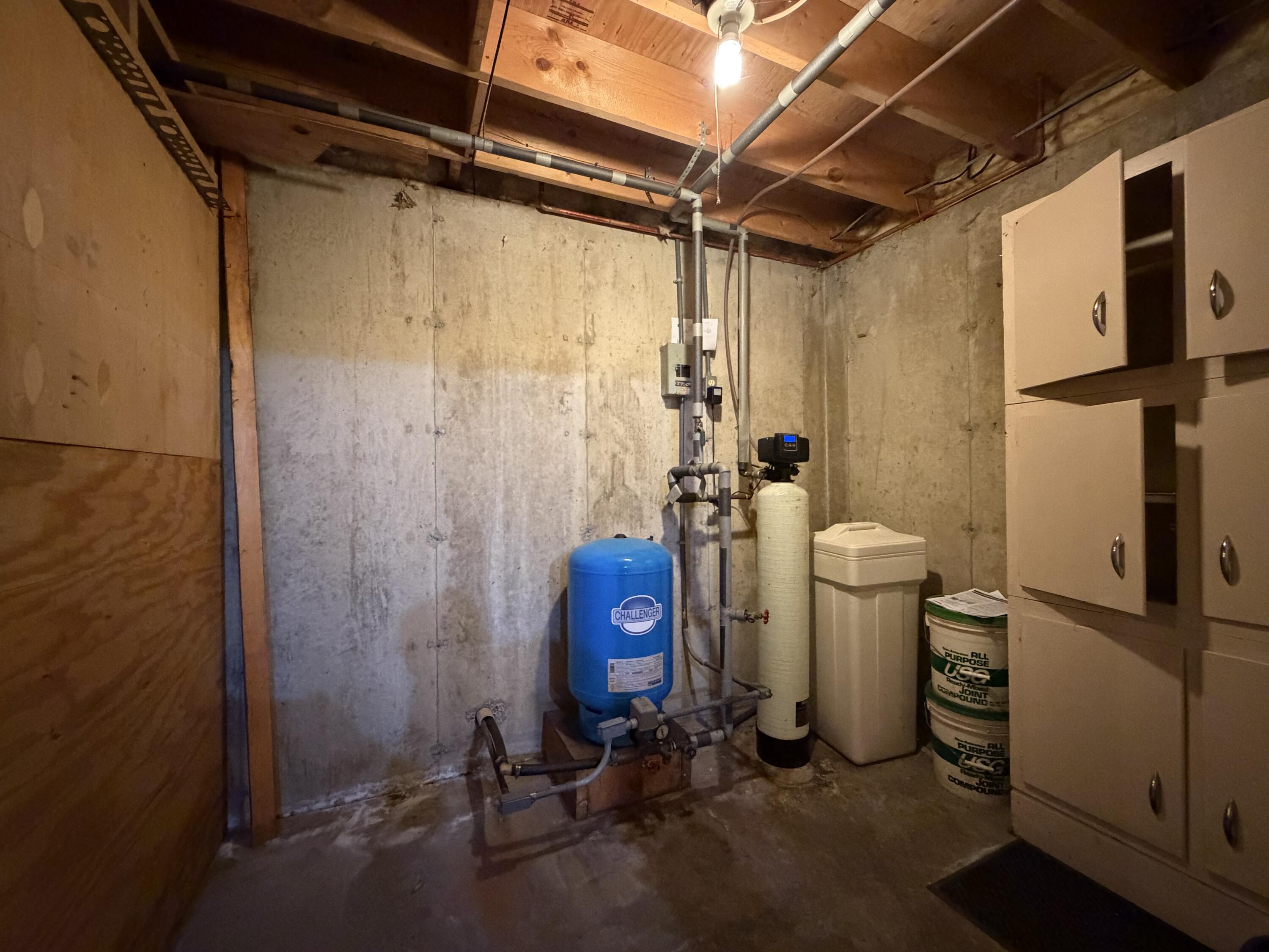 272 Hamlin Road Property Photo 80