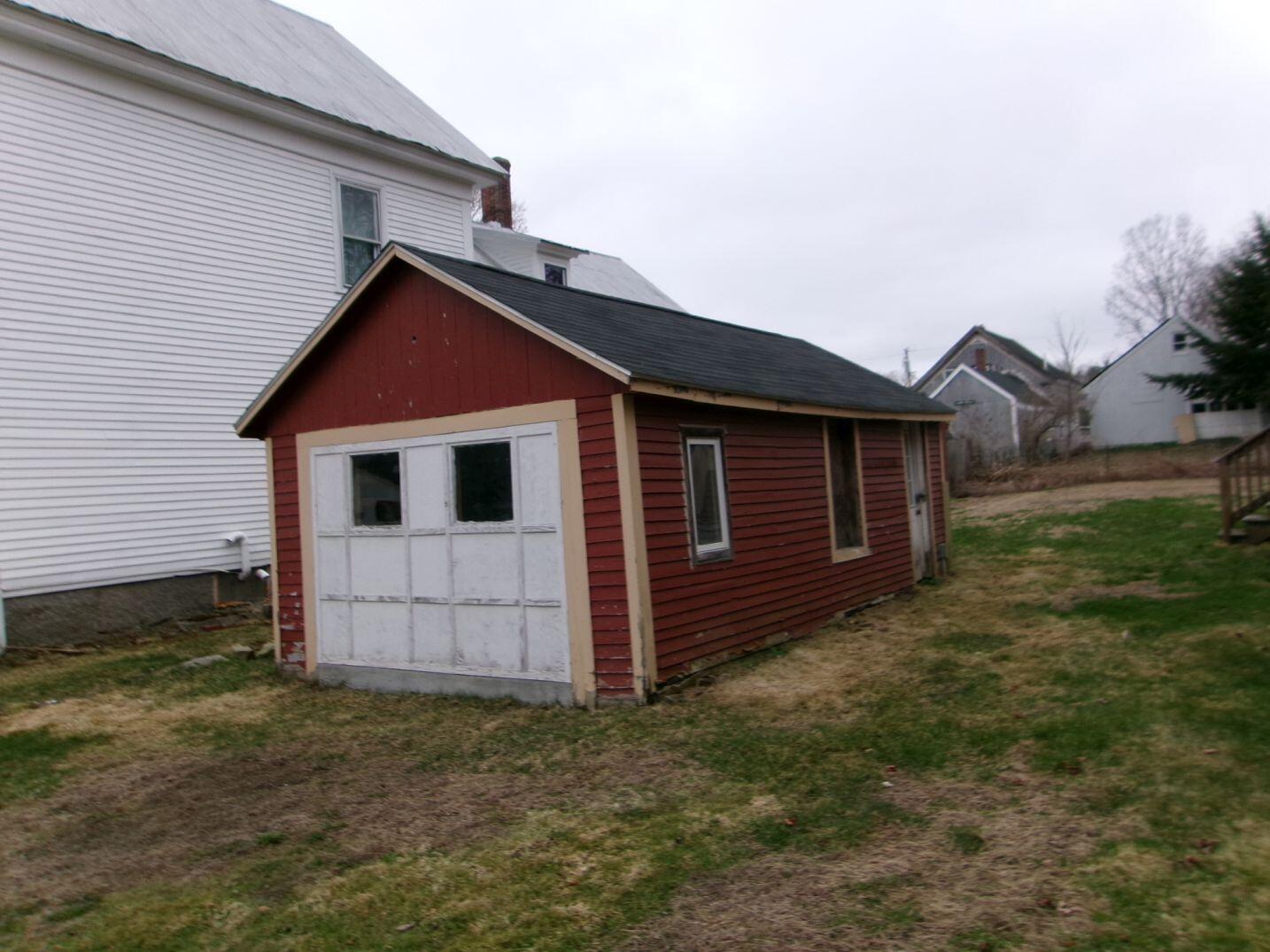 6 School Street Property Photo 4
