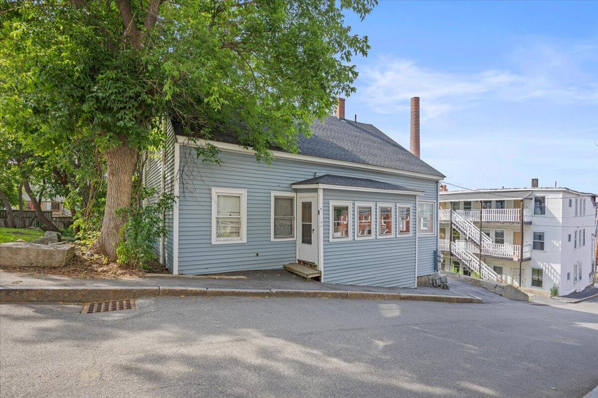 8 Piersons Lane Property Photo 2