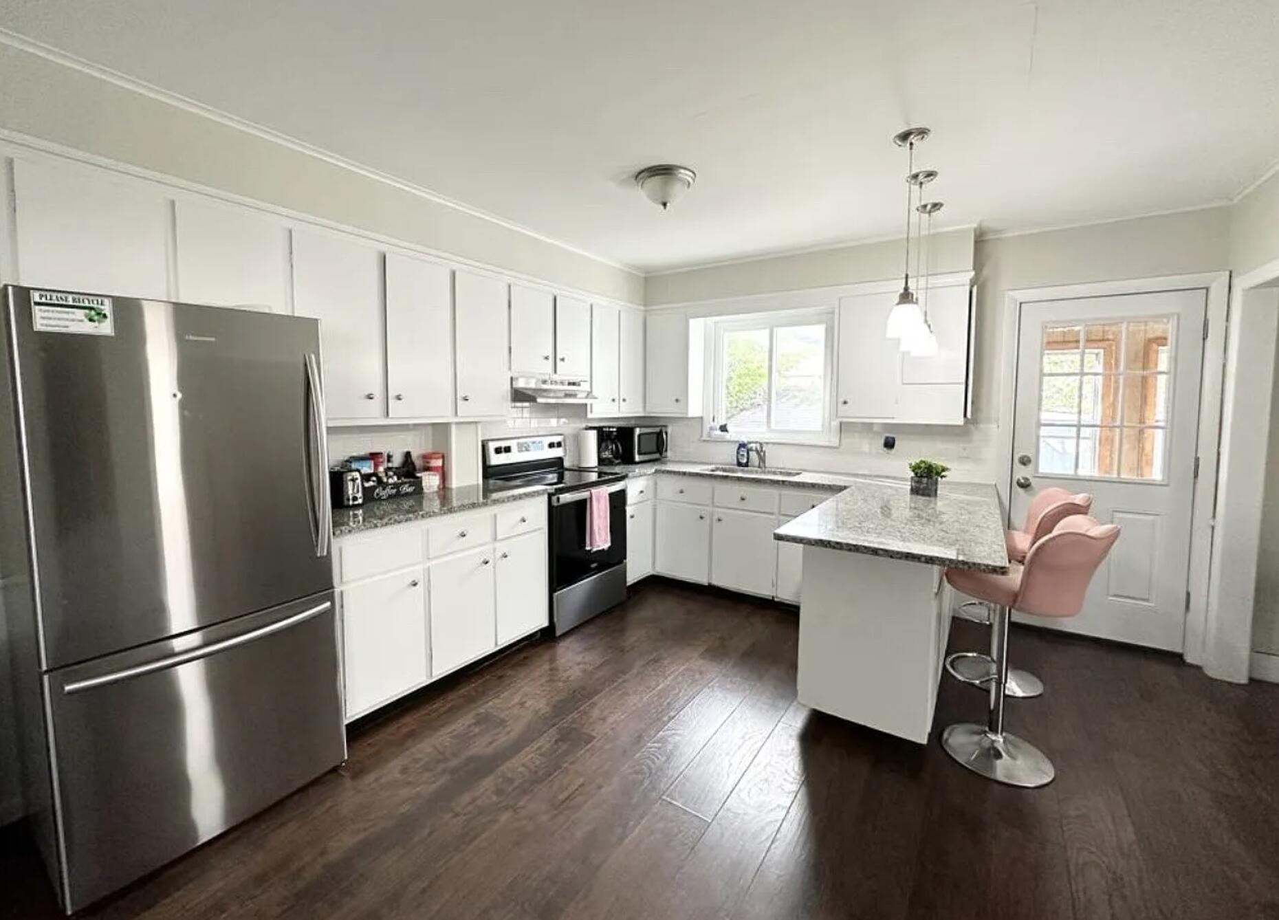 8 Piersons Lane Property Photo 18