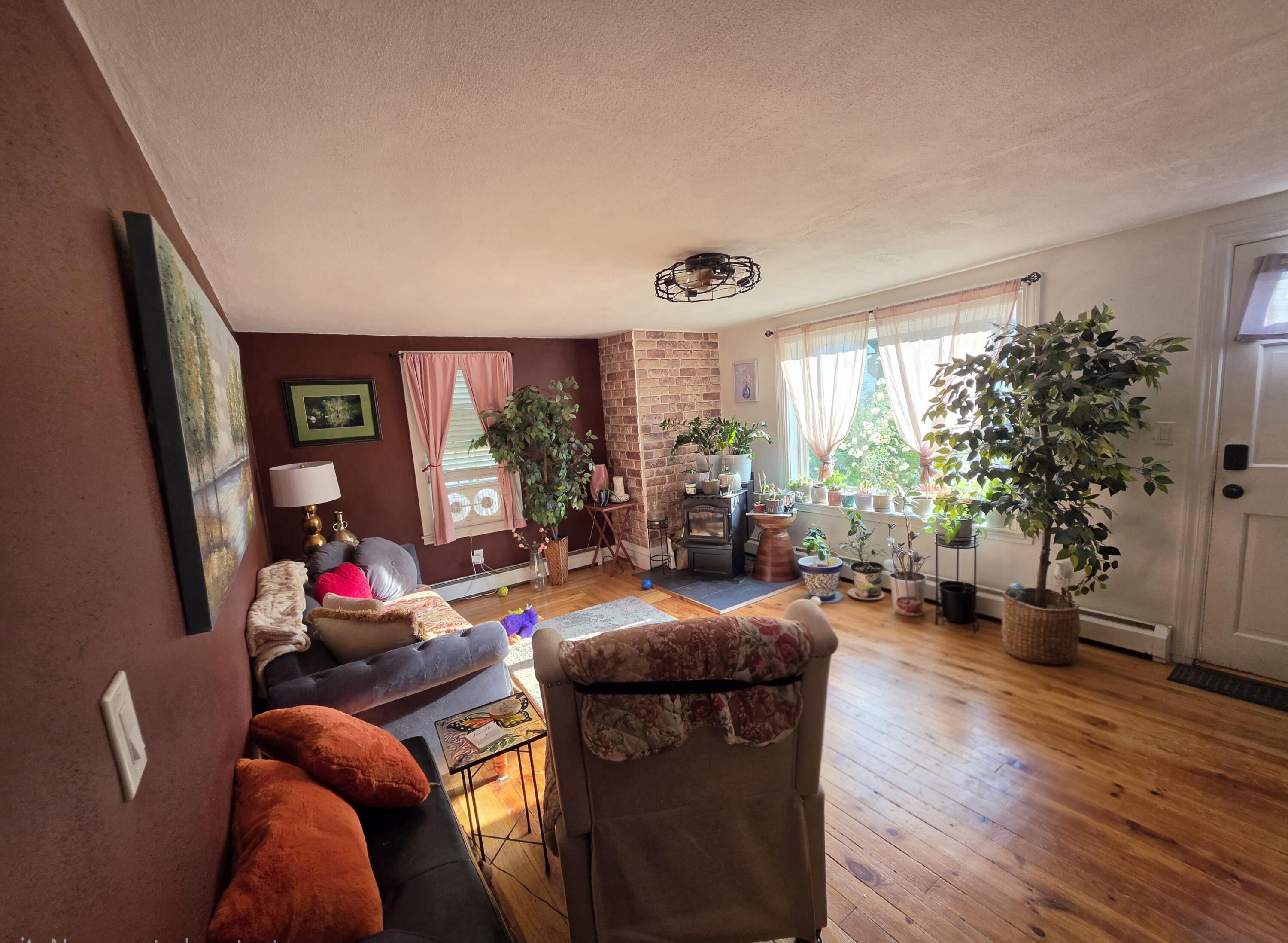 15 Granite Street Property Photo 2