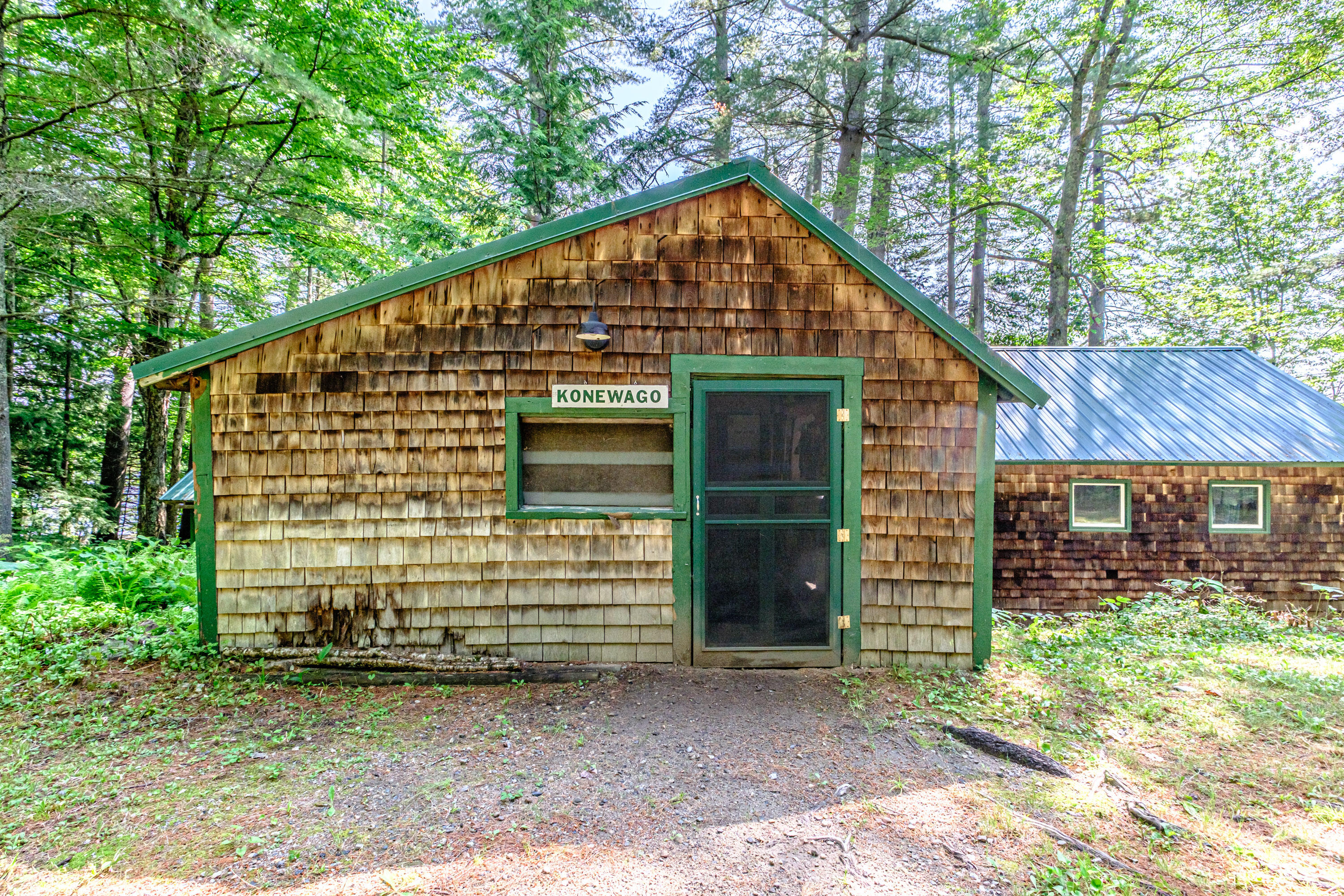 28 Pine Tree Road Property Photo 4