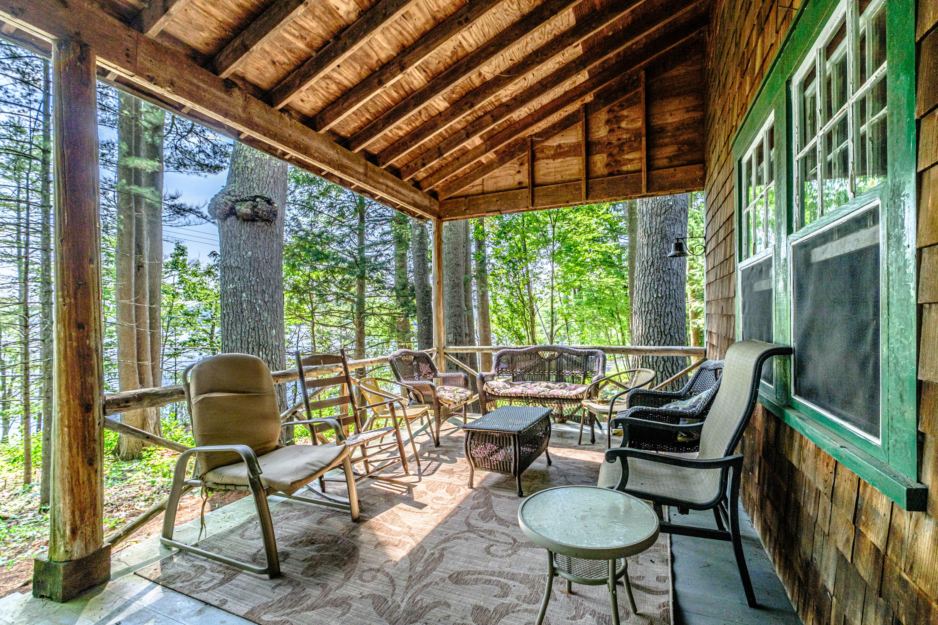 28 Pine Tree Road Property Photo 5