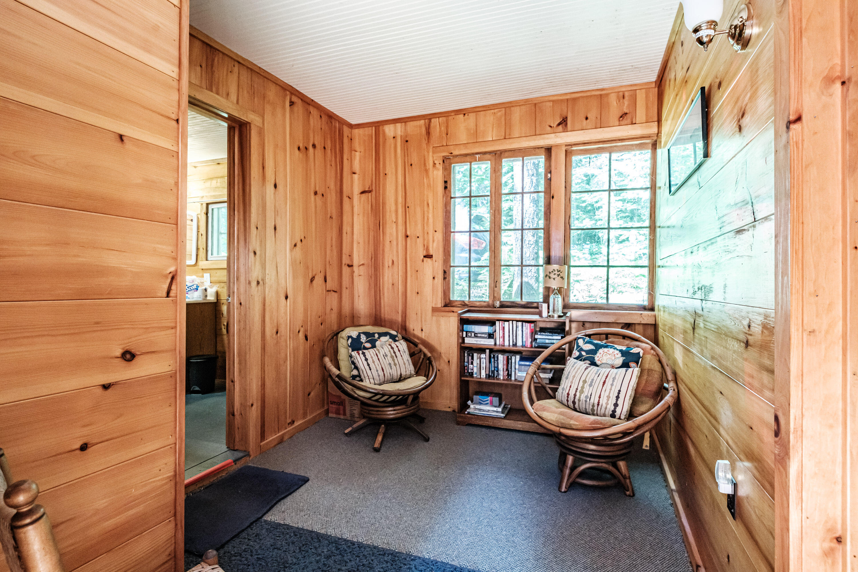 28 Pine Tree Road Property Photo 40
