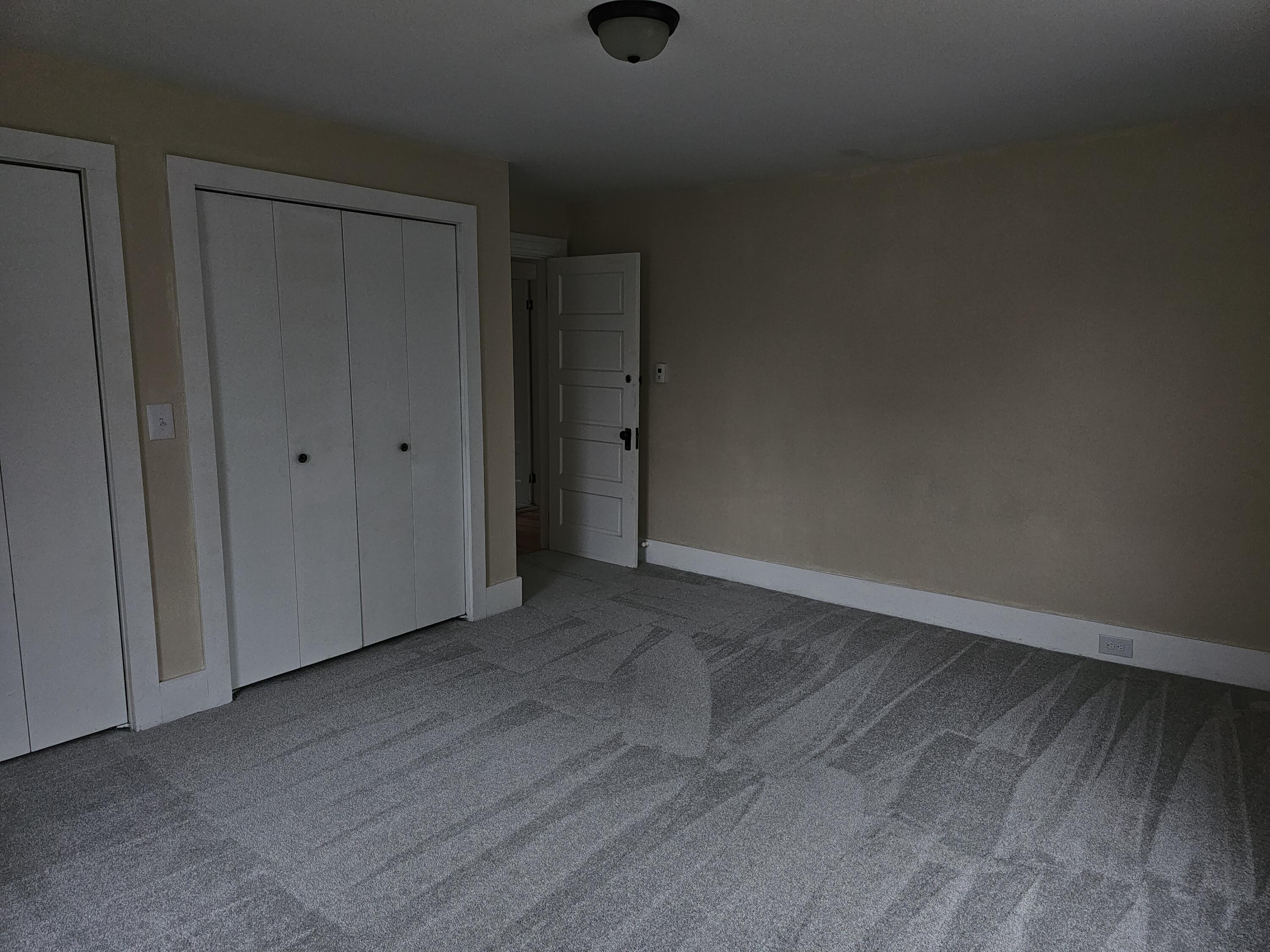 48 Pine Street Property Photo 26
