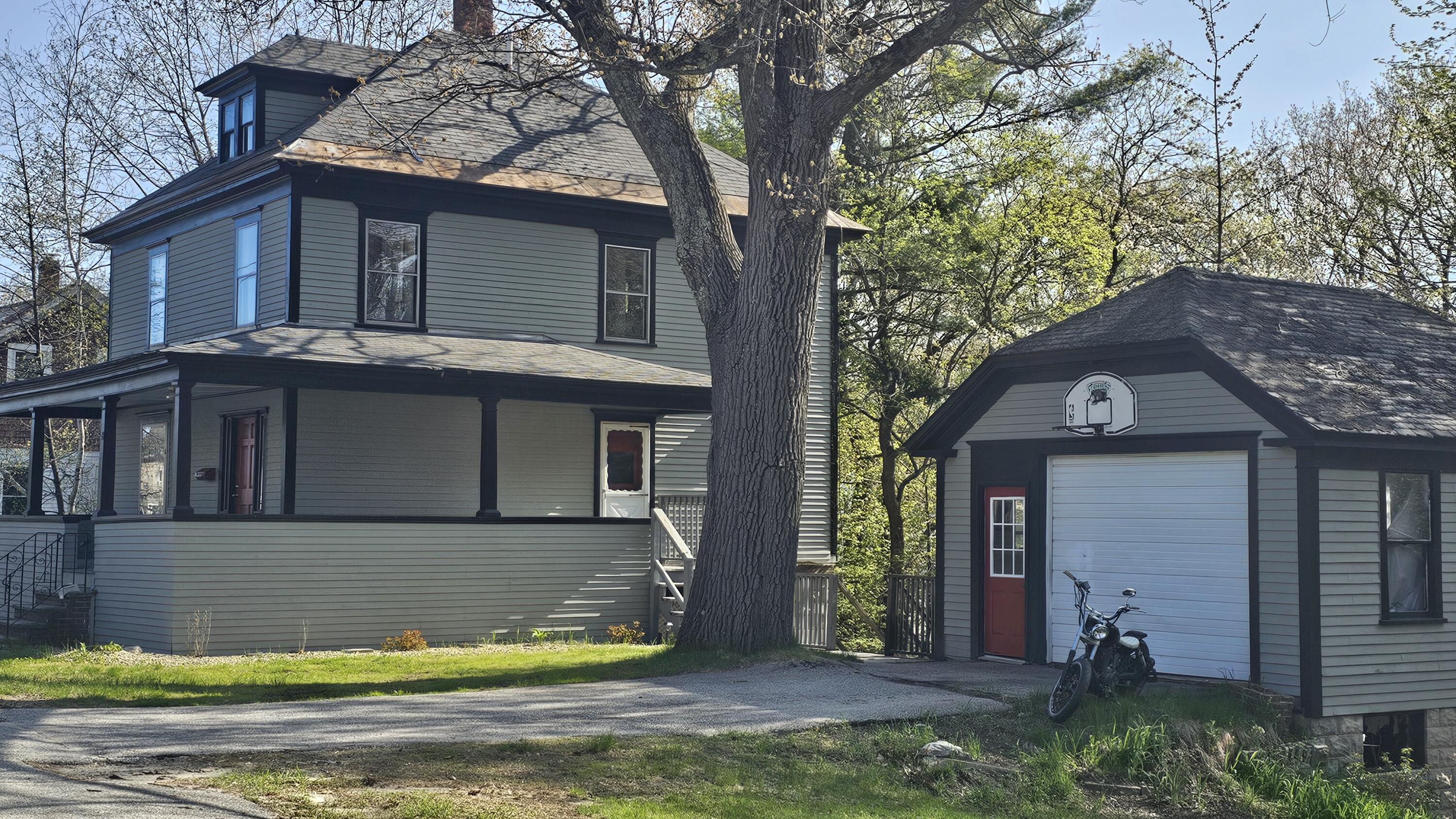 48 Pine Street Property Photo 40
